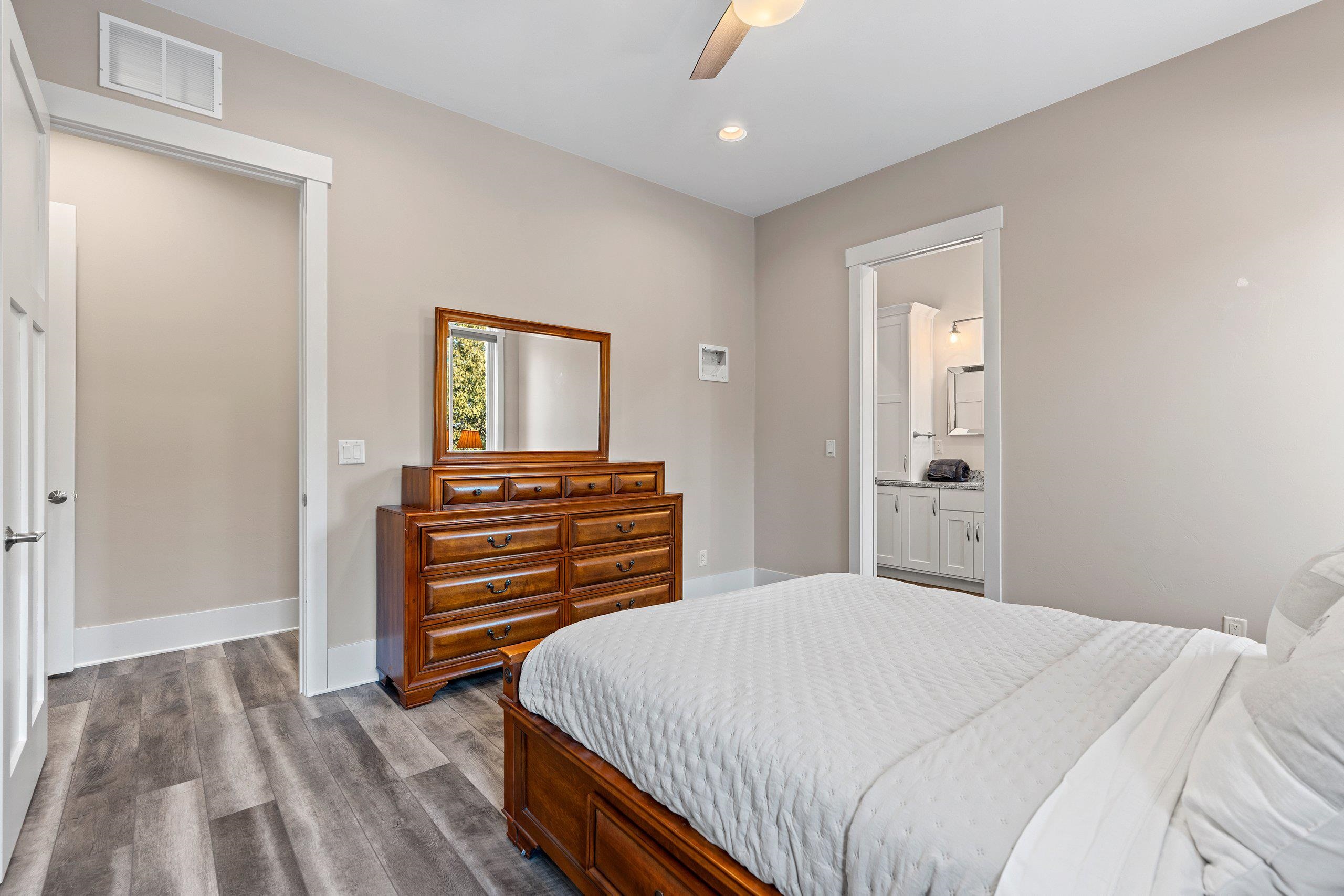 3765 BAY SHORE Drive