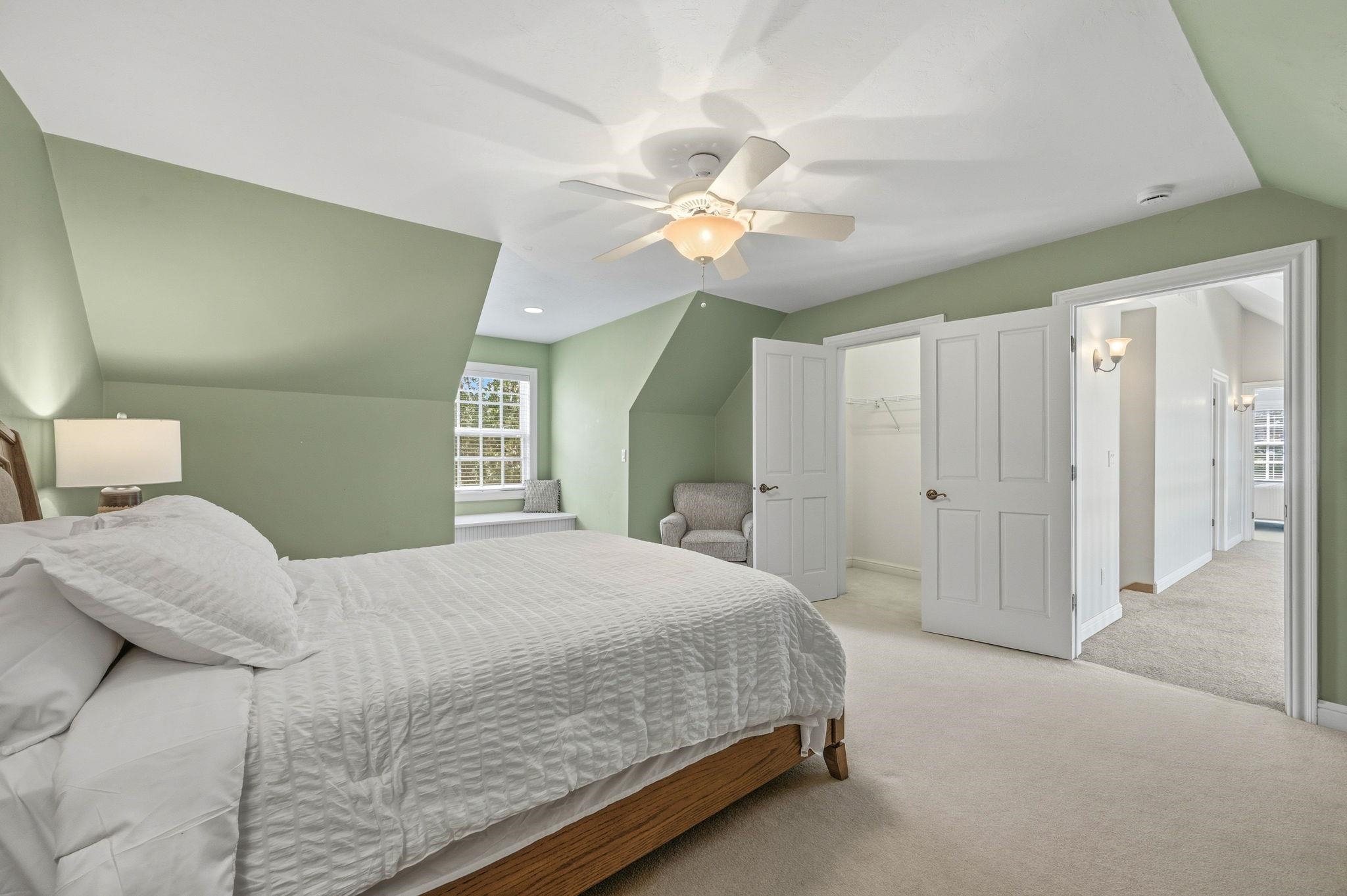 6121 SANDY Cove
