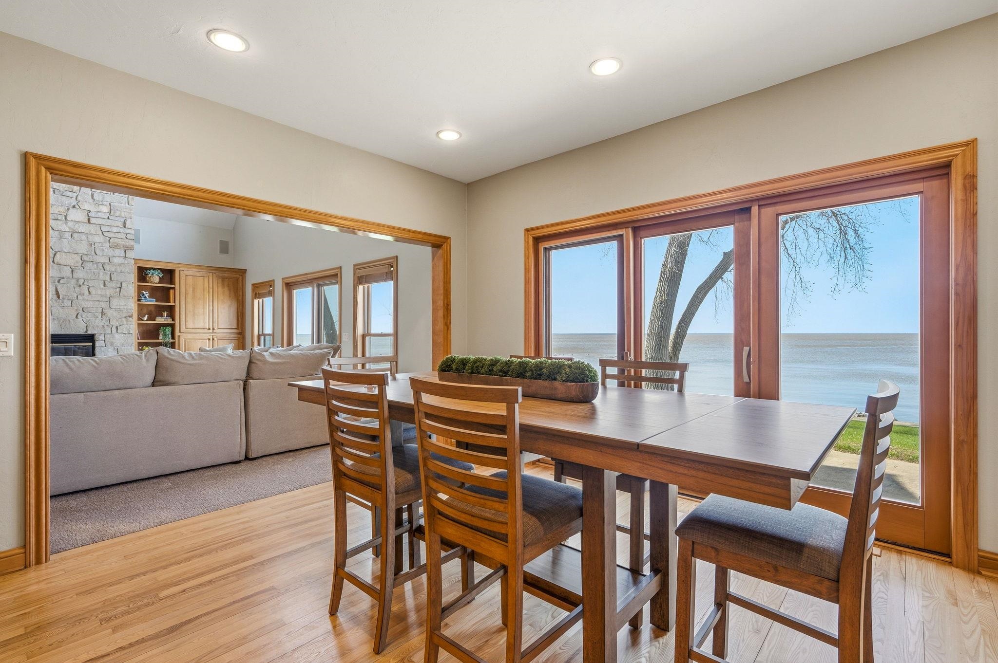 6121 SANDY Cove