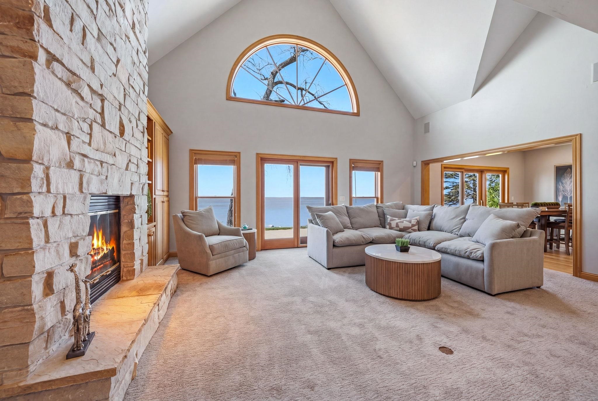 6121 SANDY Cove