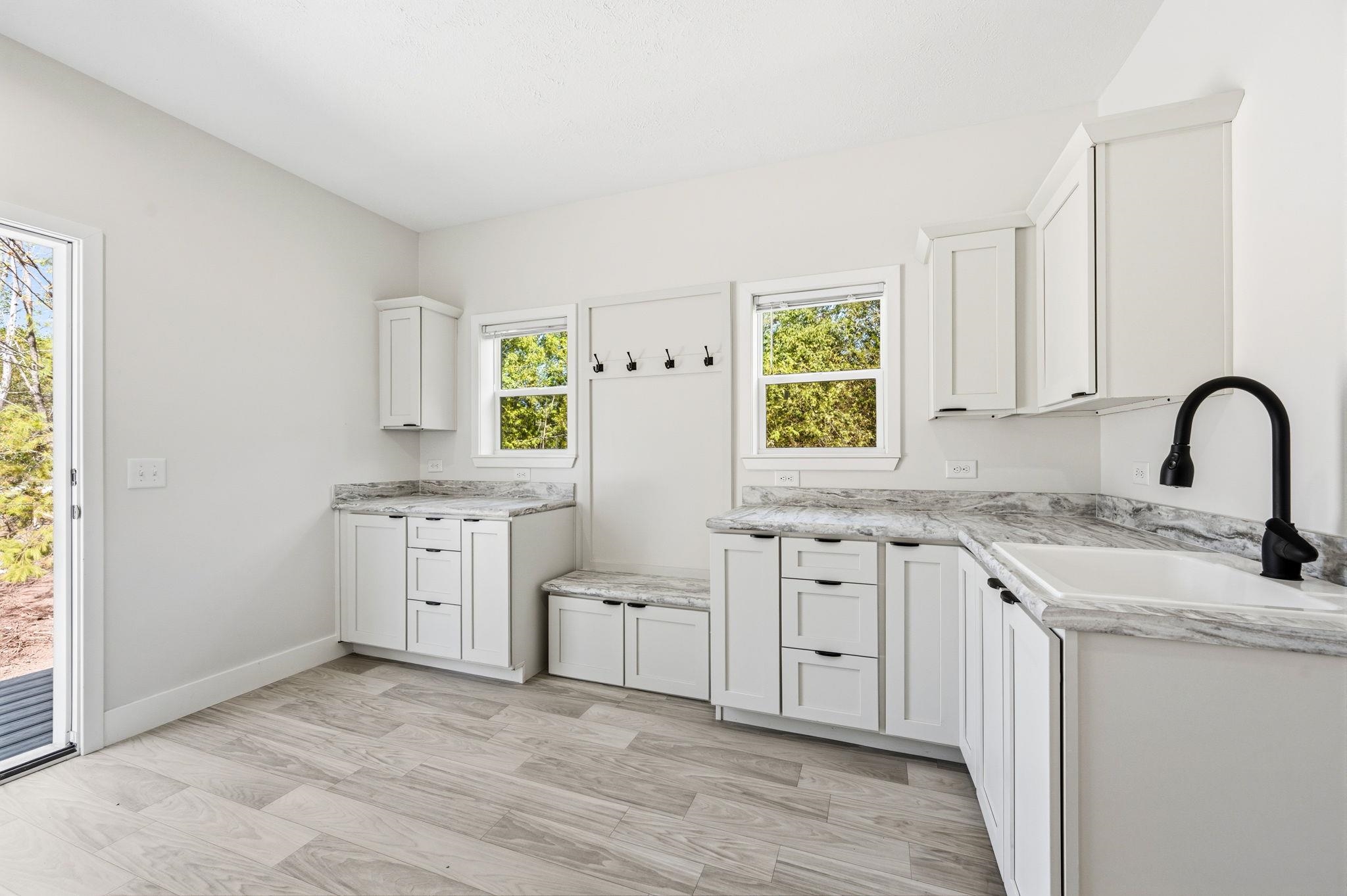 3091 FAIRVIEW Road