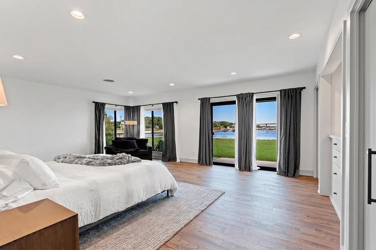55 UTOPIA Circle