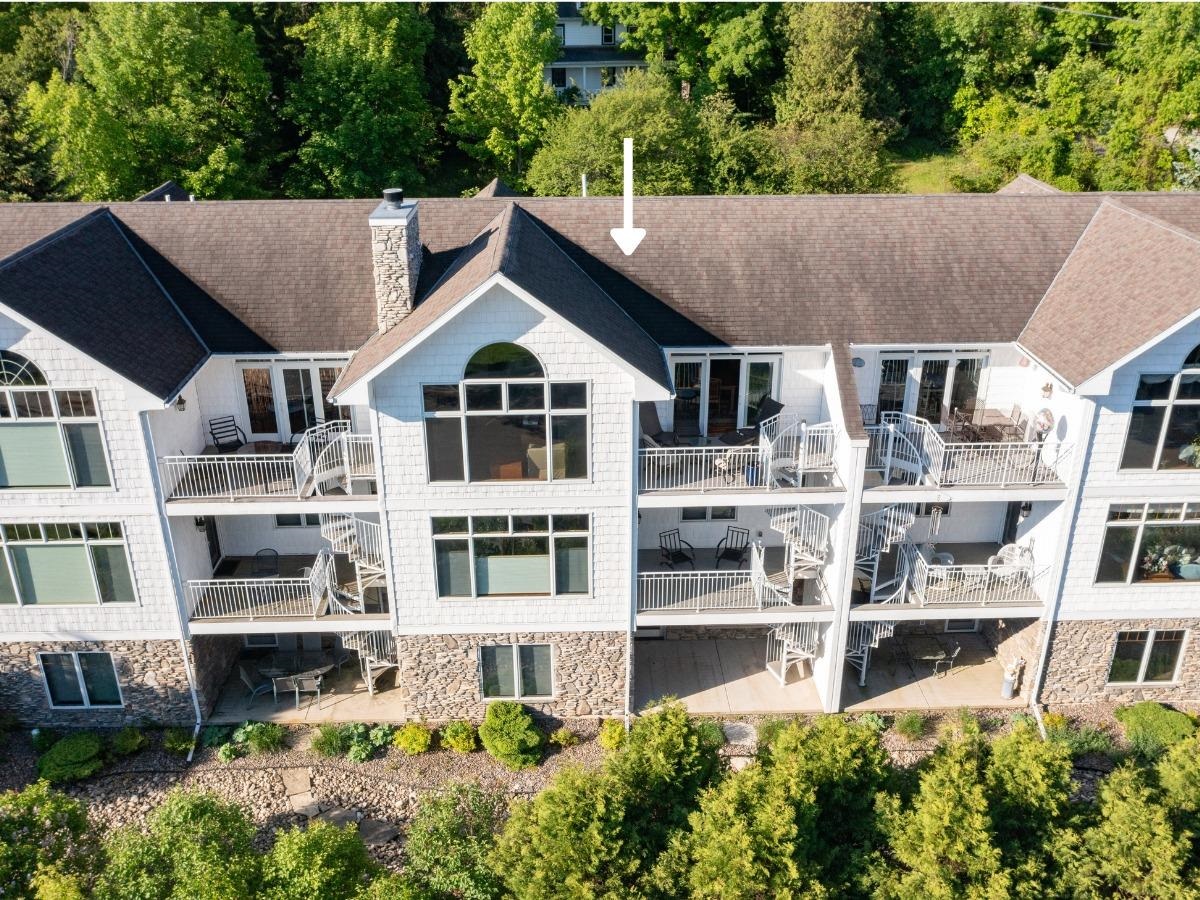 4155 BLUFF Lane Unit: 103
