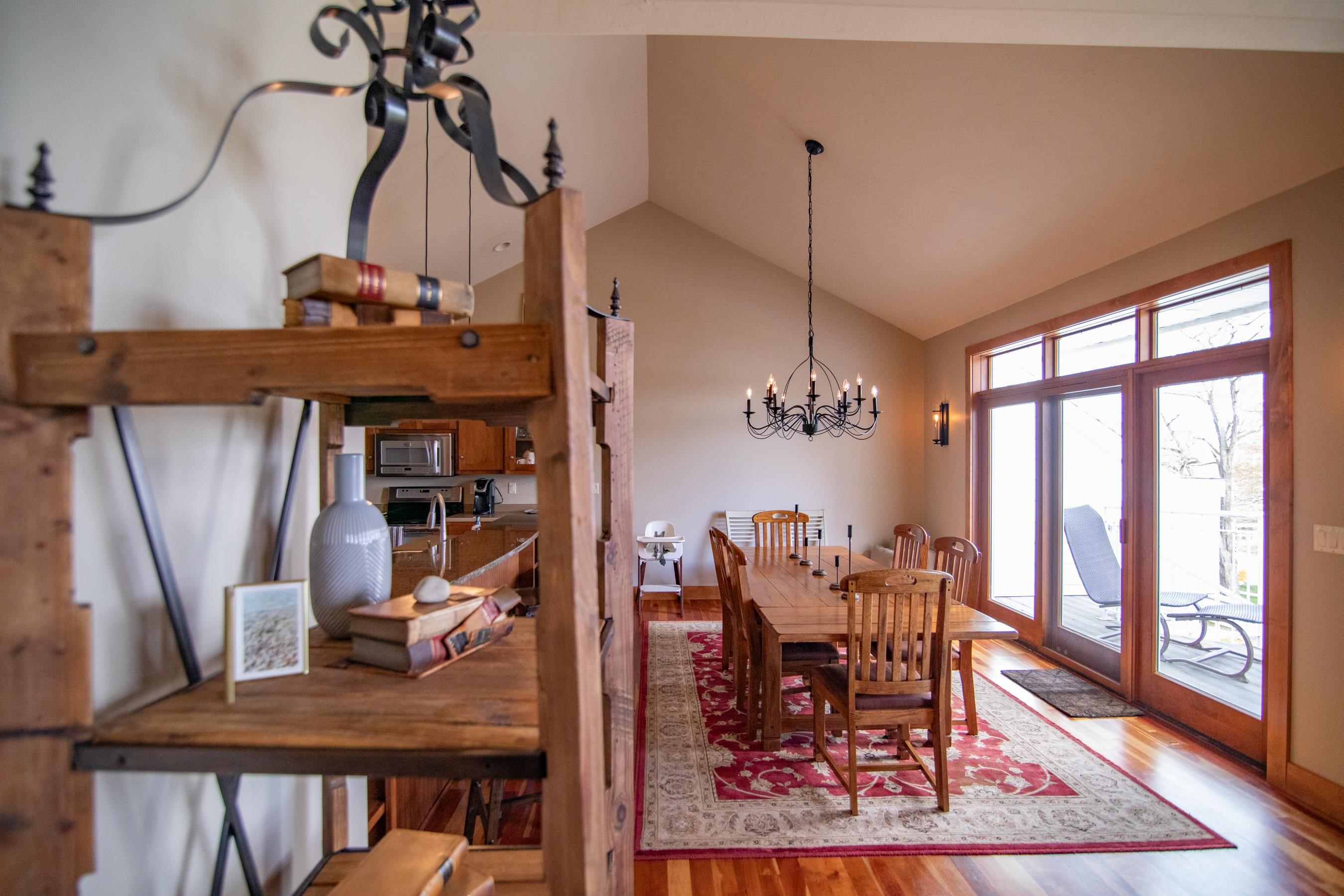 4155 BLUFF Lane Unit: 103