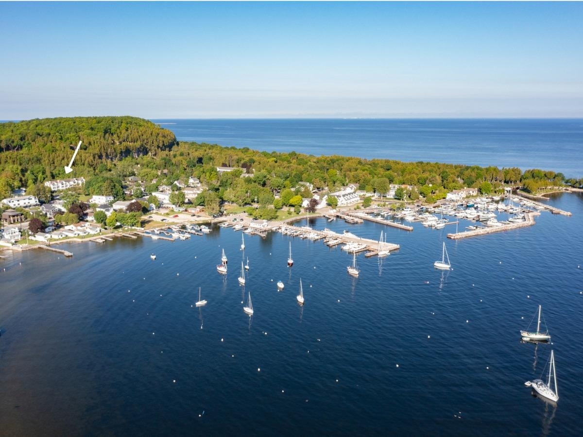 4155 BLUFF Lane Unit: 103