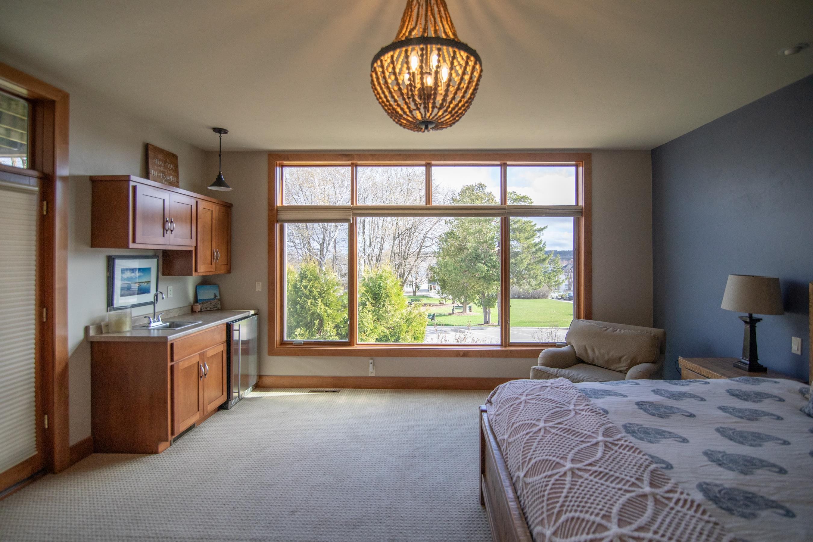 4155 BLUFF Lane Unit: 103