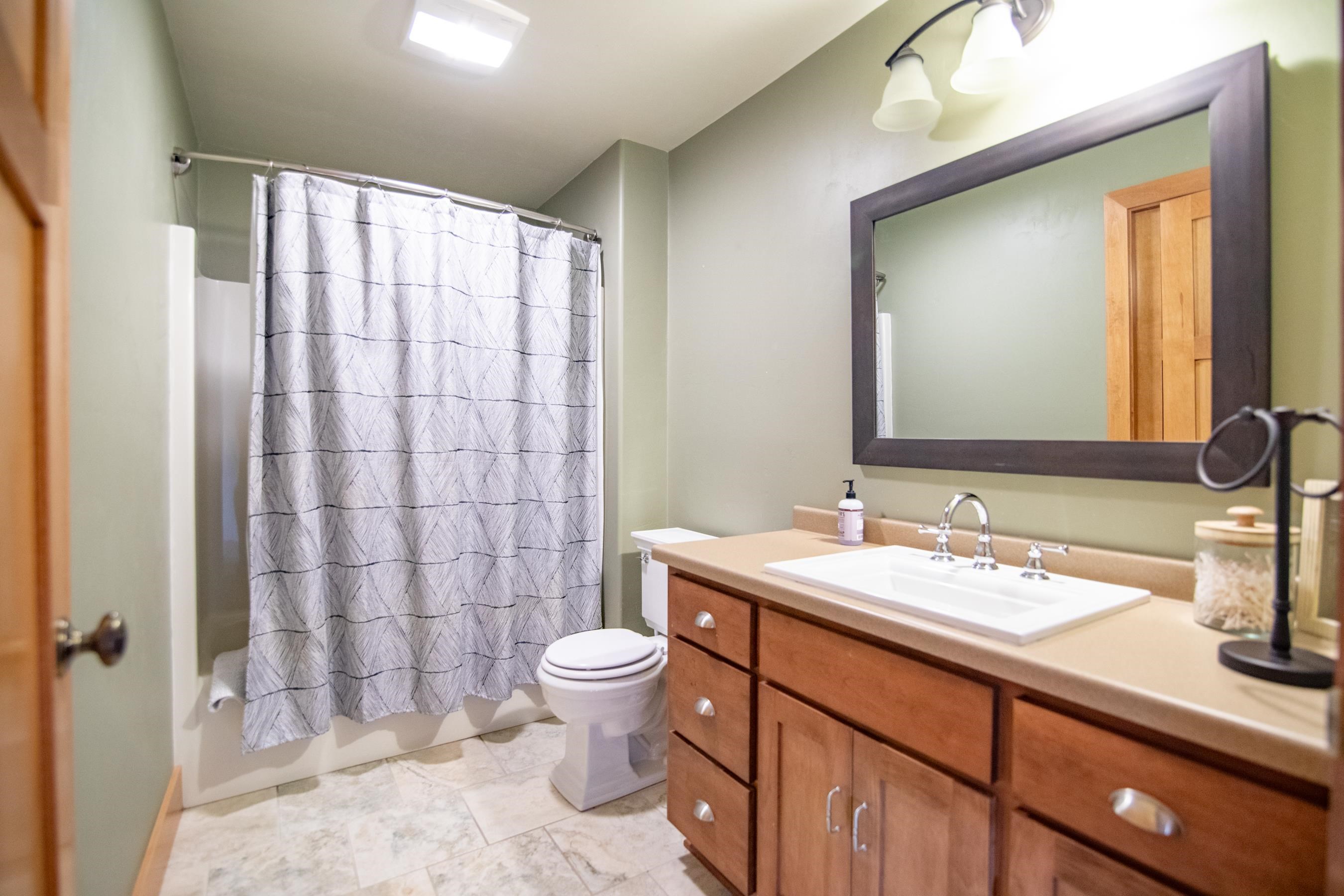 4155 BLUFF Lane Unit: 103