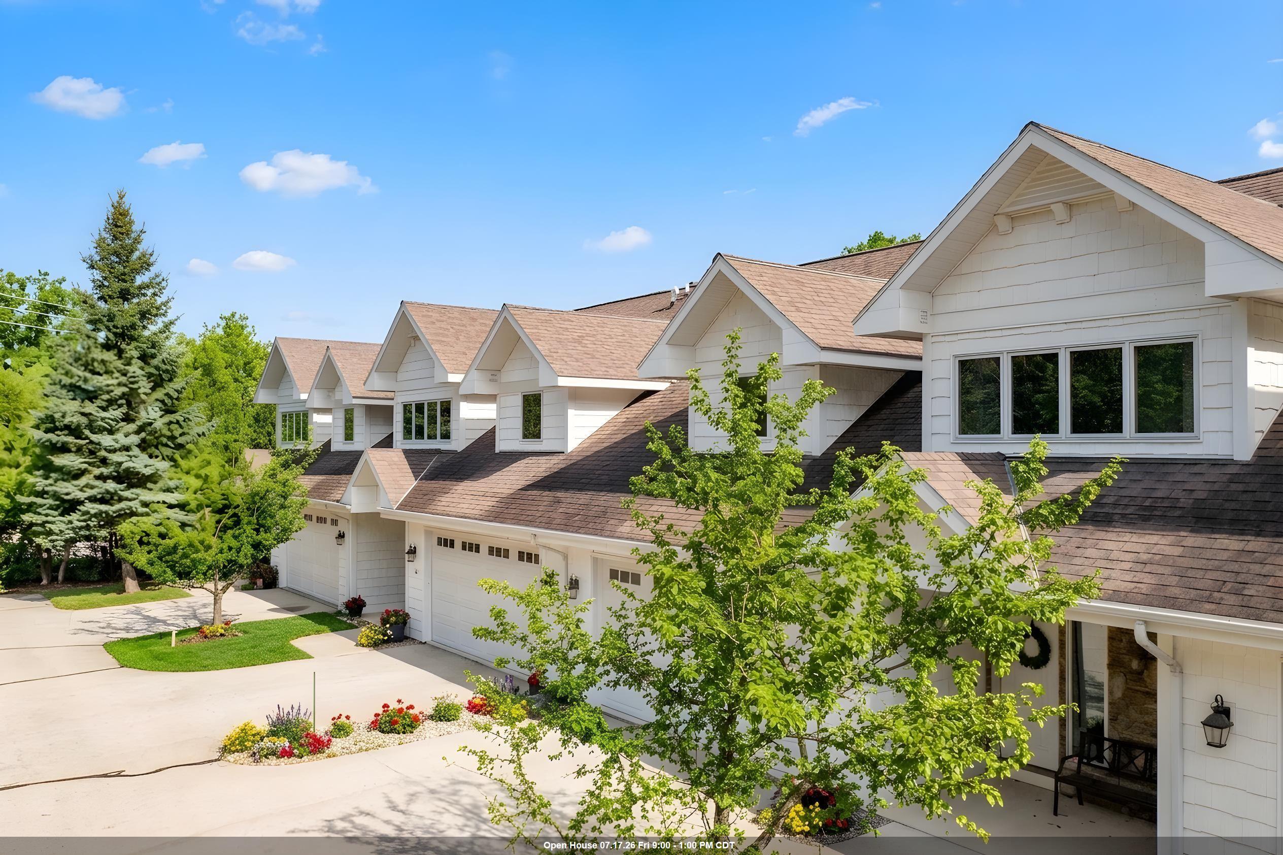 4155 BLUFF Lane Unit: 103