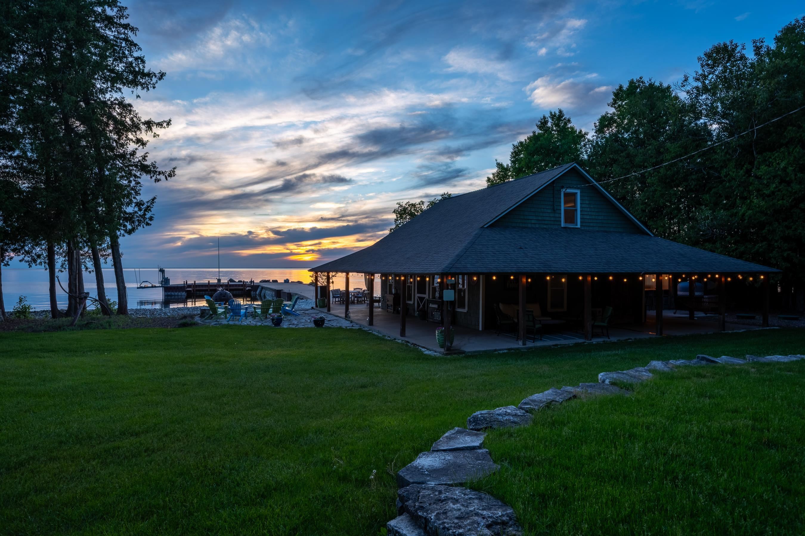 6027 LADY SLIPPER Road