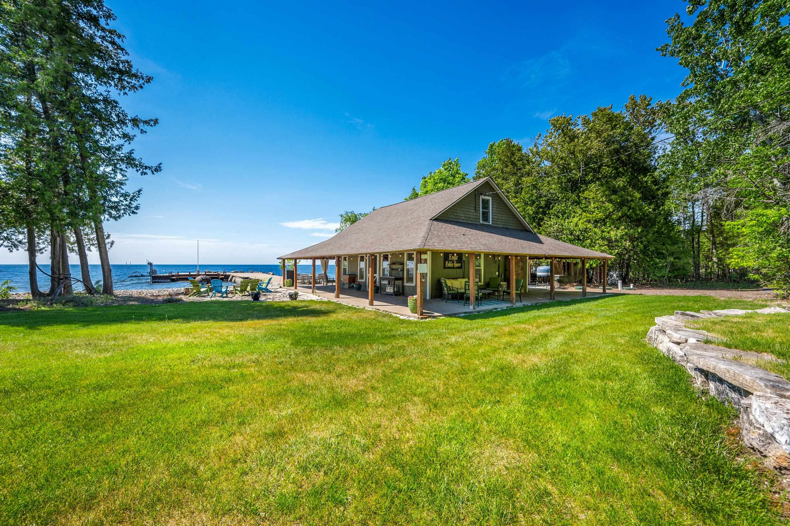 6027 LADY SLIPPER Road