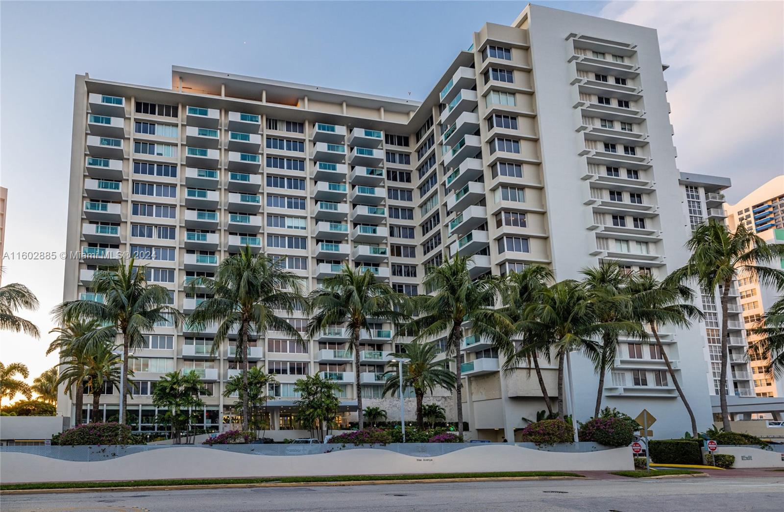 1200 West Ave # 921
