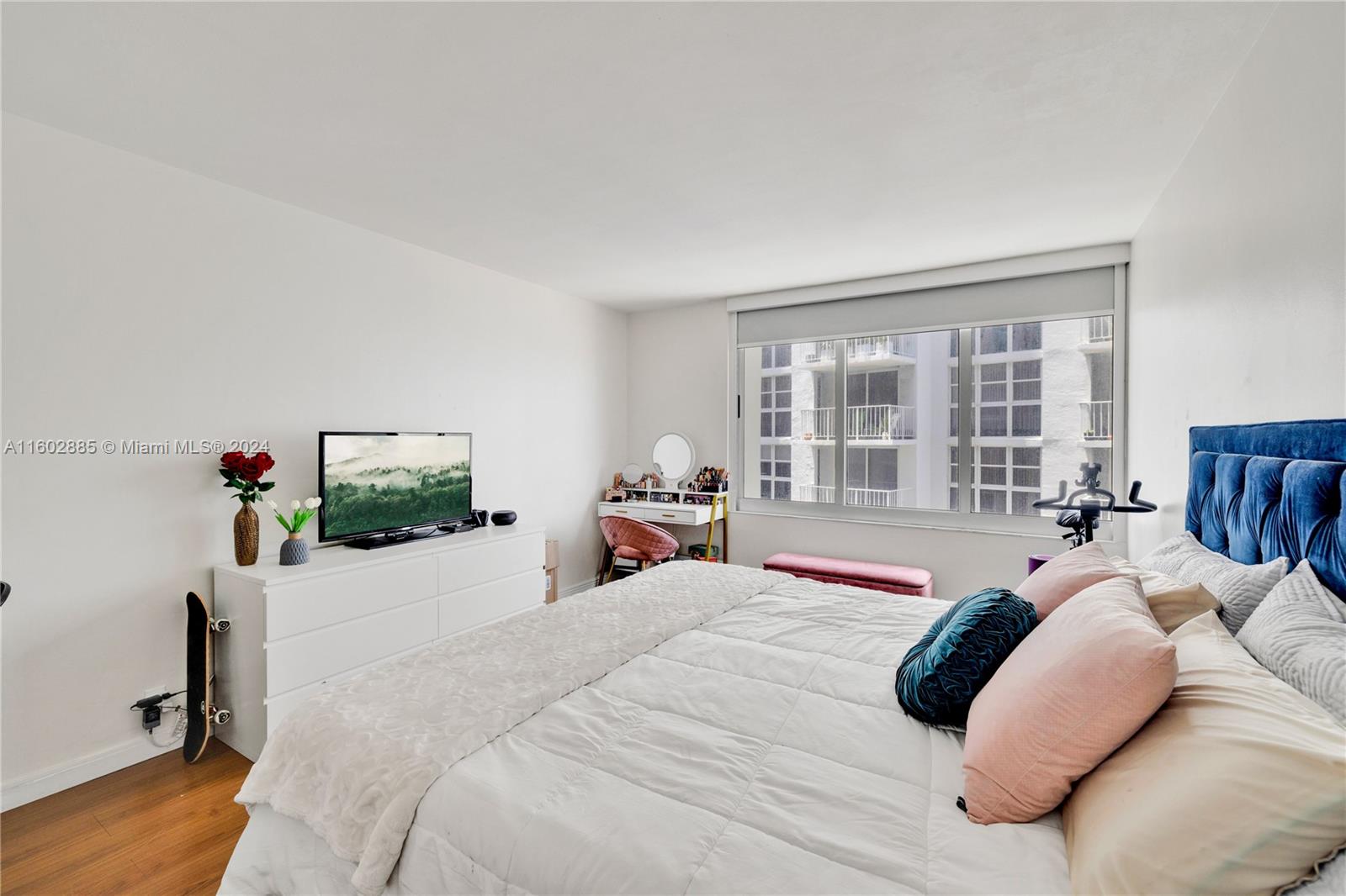1200 West Ave # 921