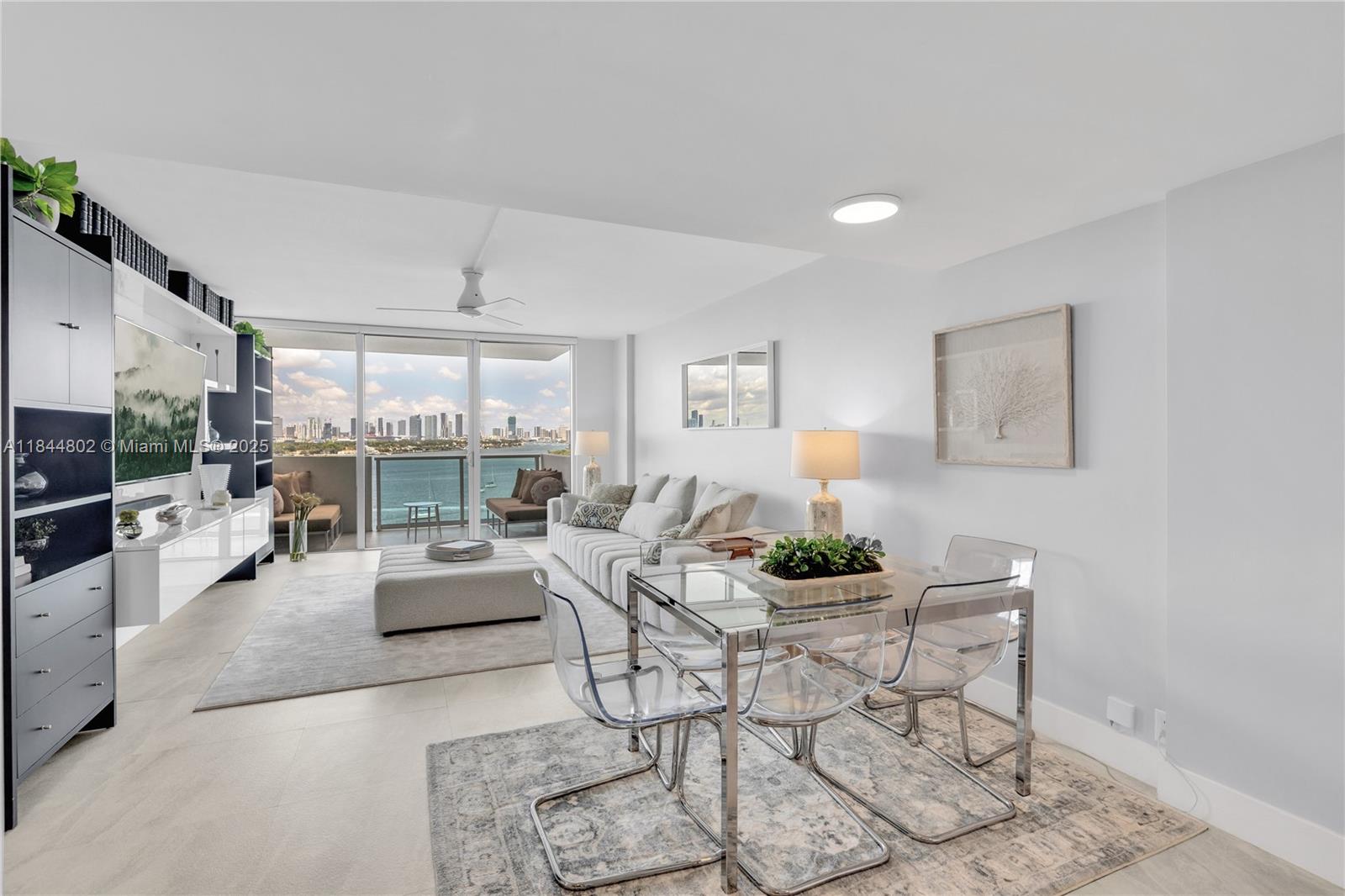 1200 West Ave # 1126
