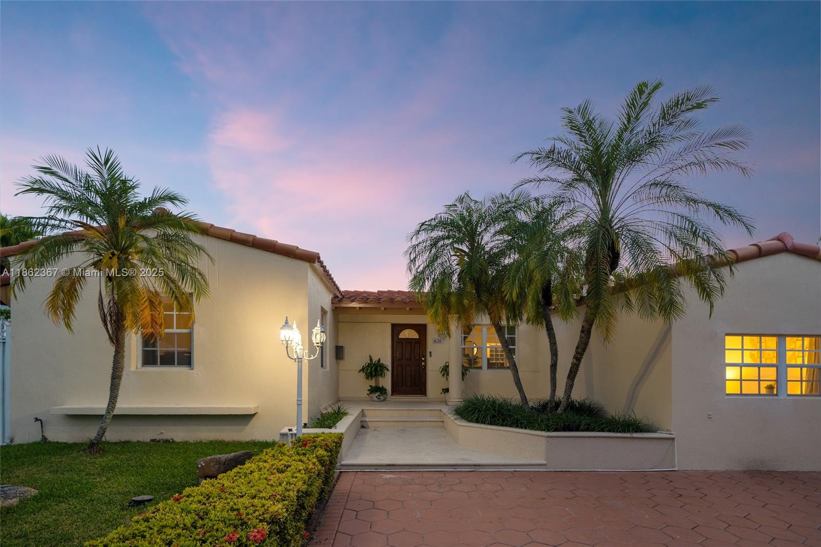 620 SW 22nd Rd