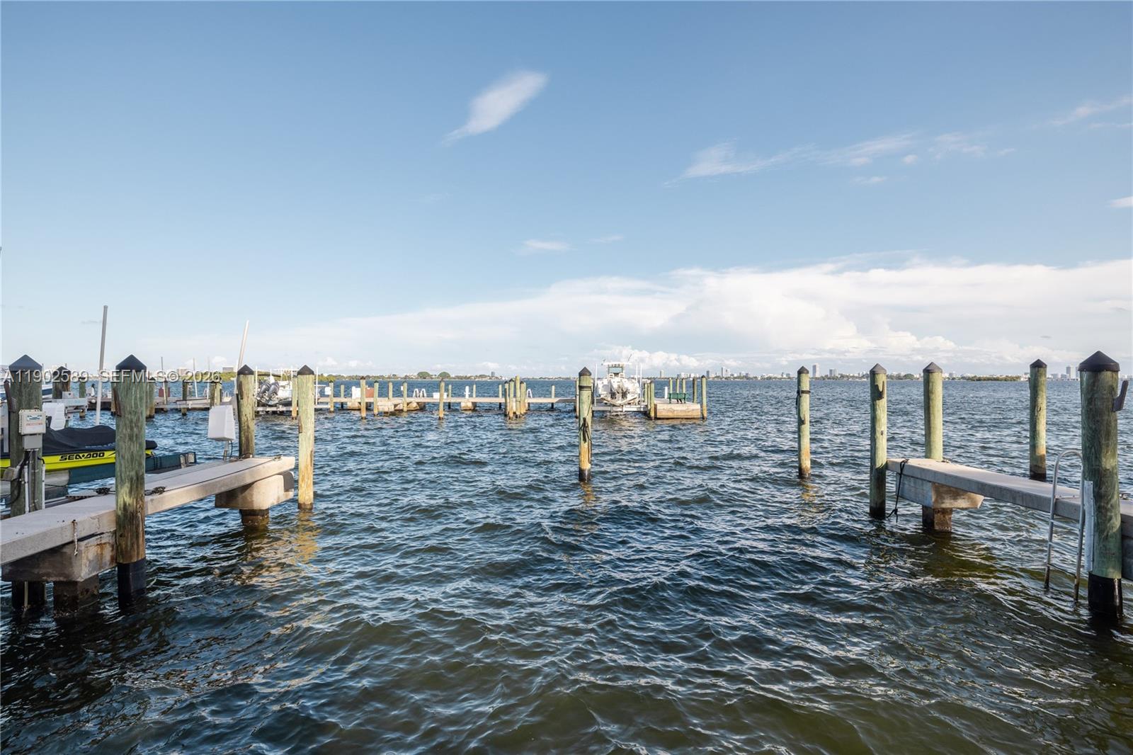 4000 Towerside Ter # 412