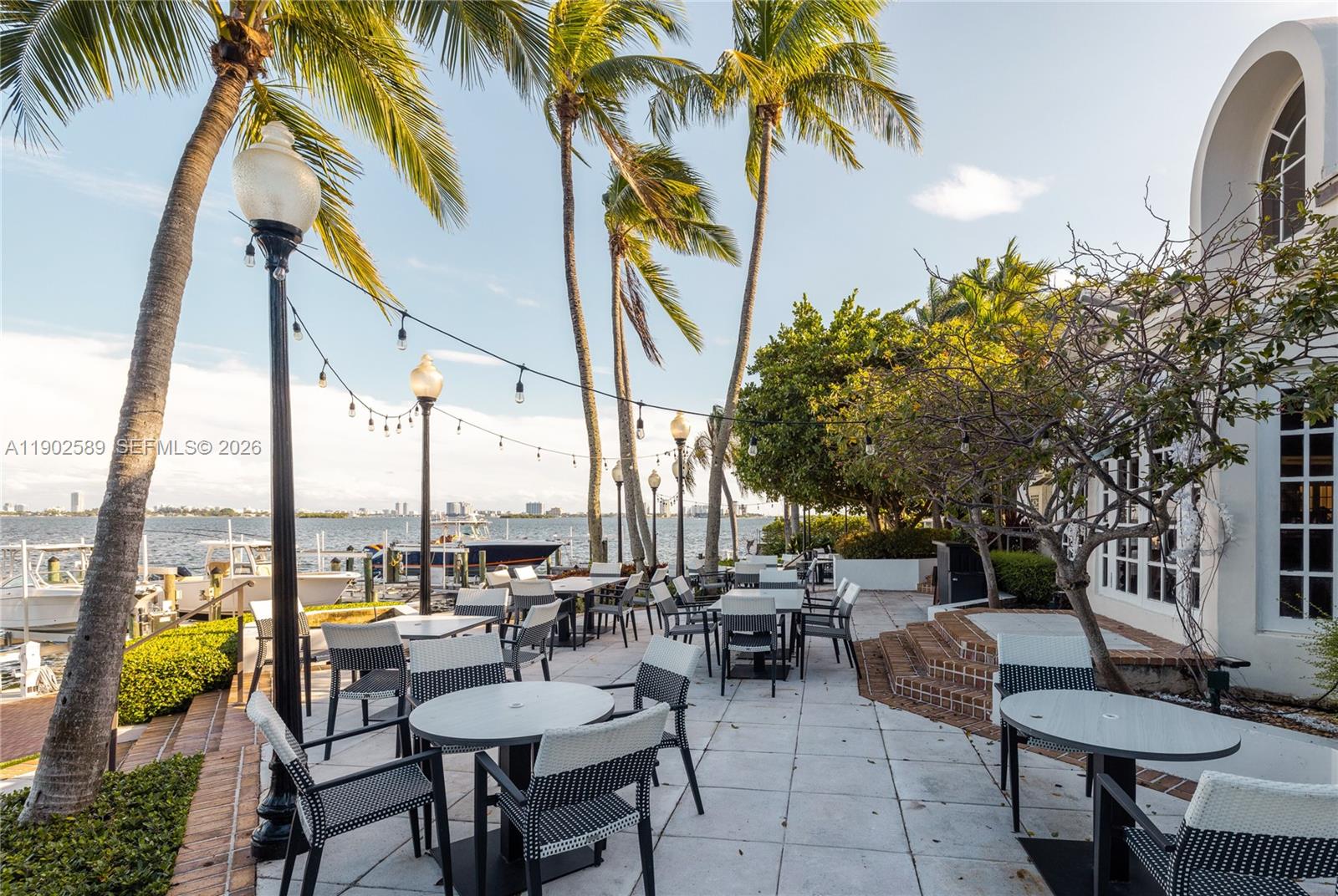 4000 Towerside Ter # 412