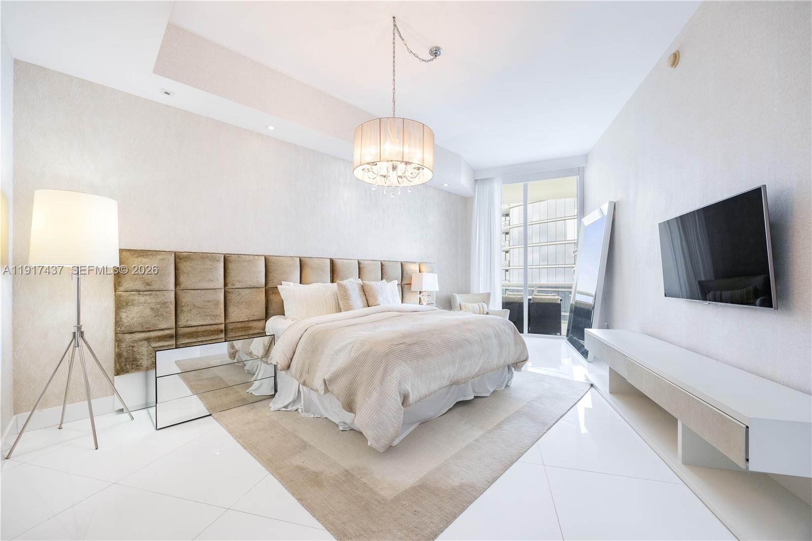 15811 Collins Ave # 4107