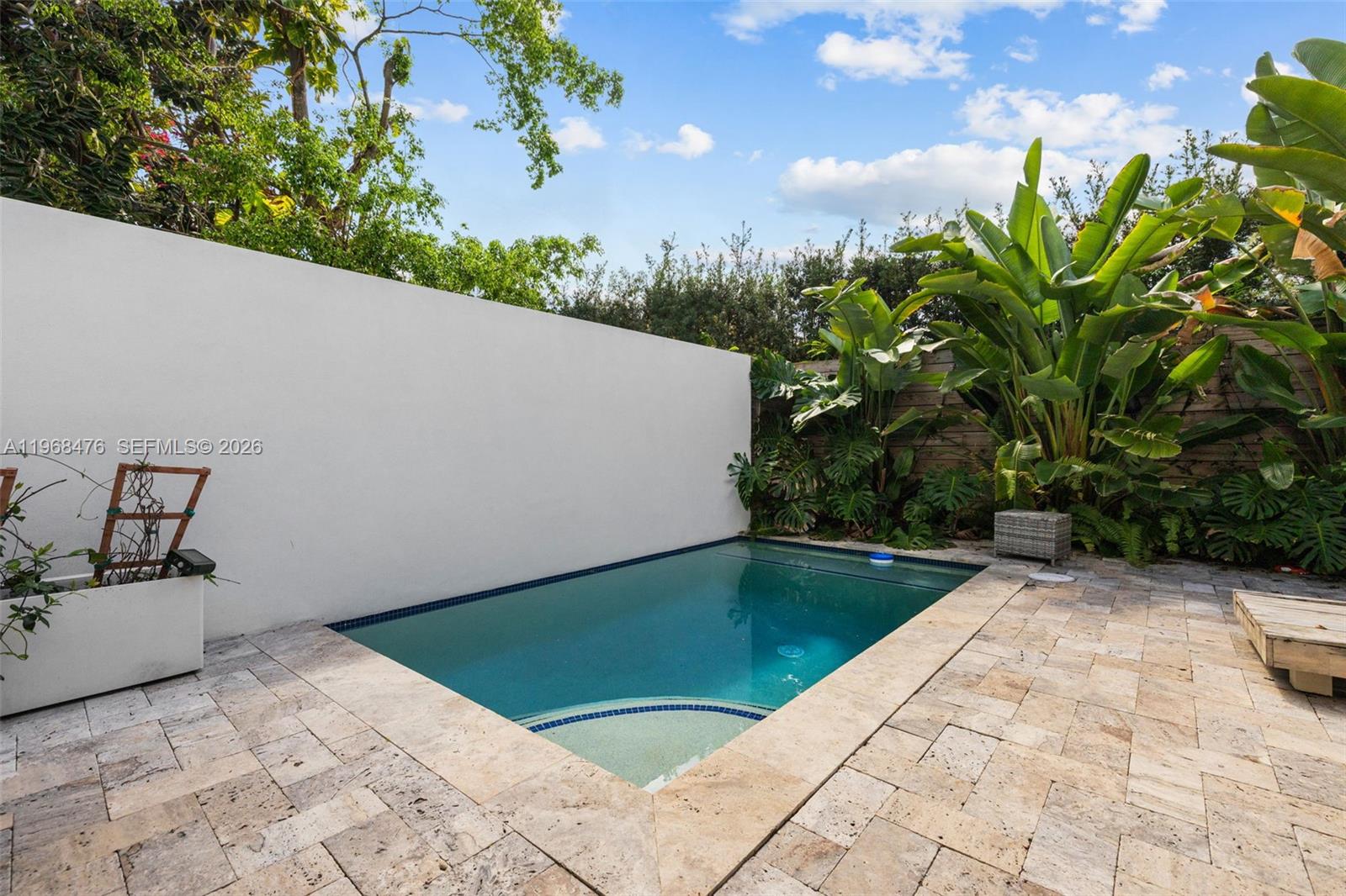 442 SW 15th Rd