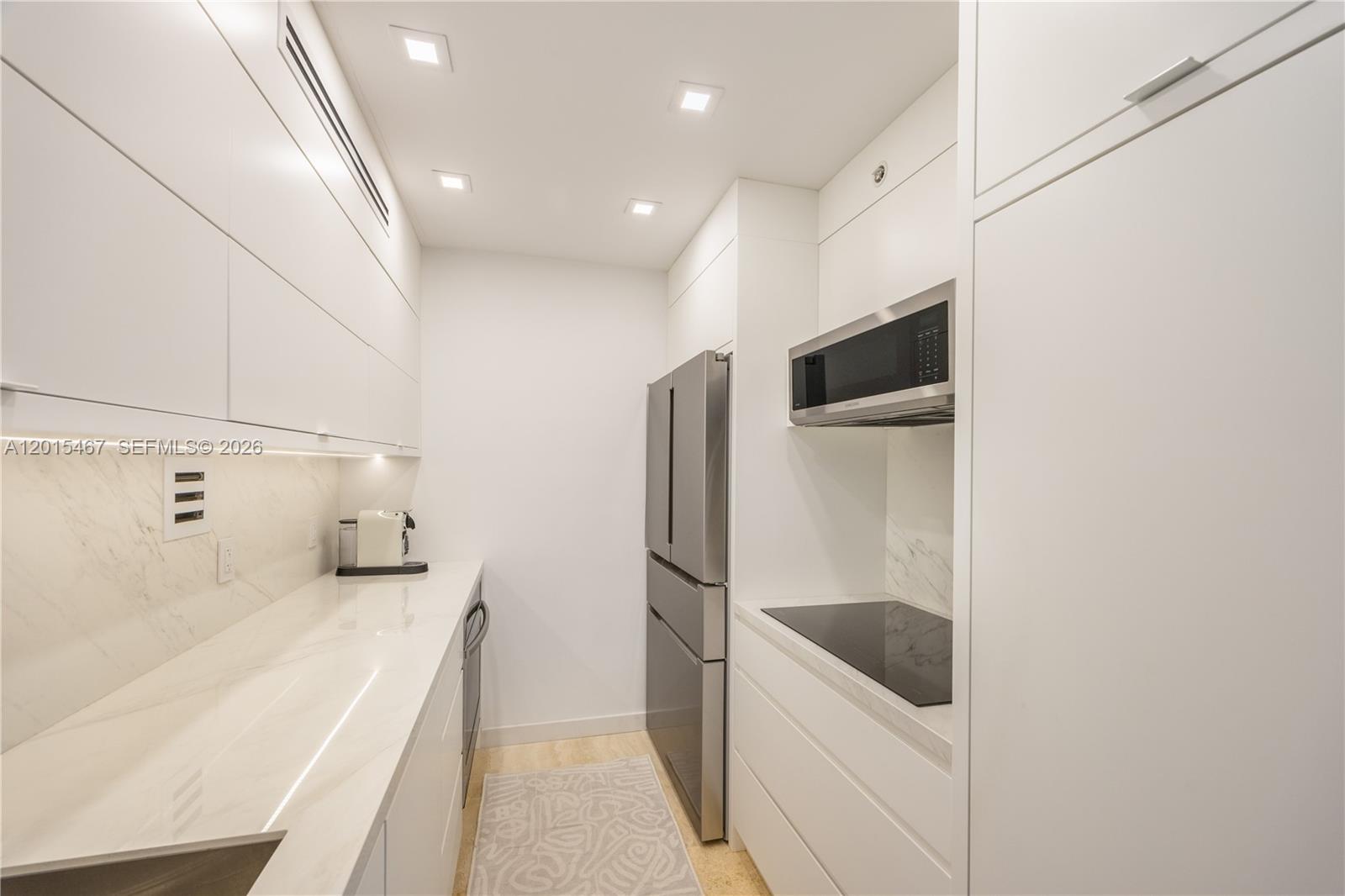 1200 West Ave # 1410