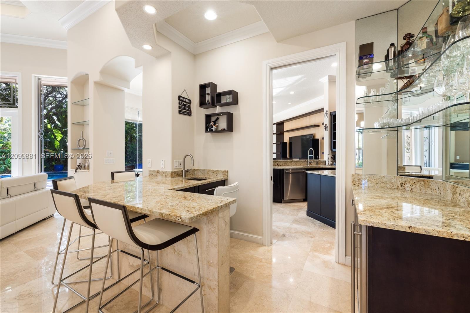 6159 S Via Venetia S