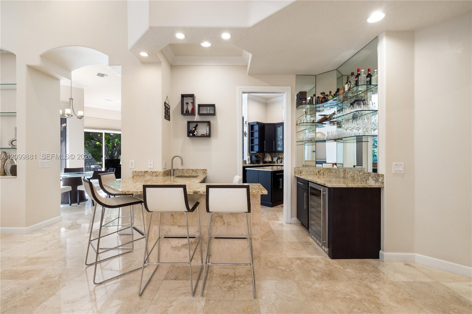 6159 S Via Venetia S
