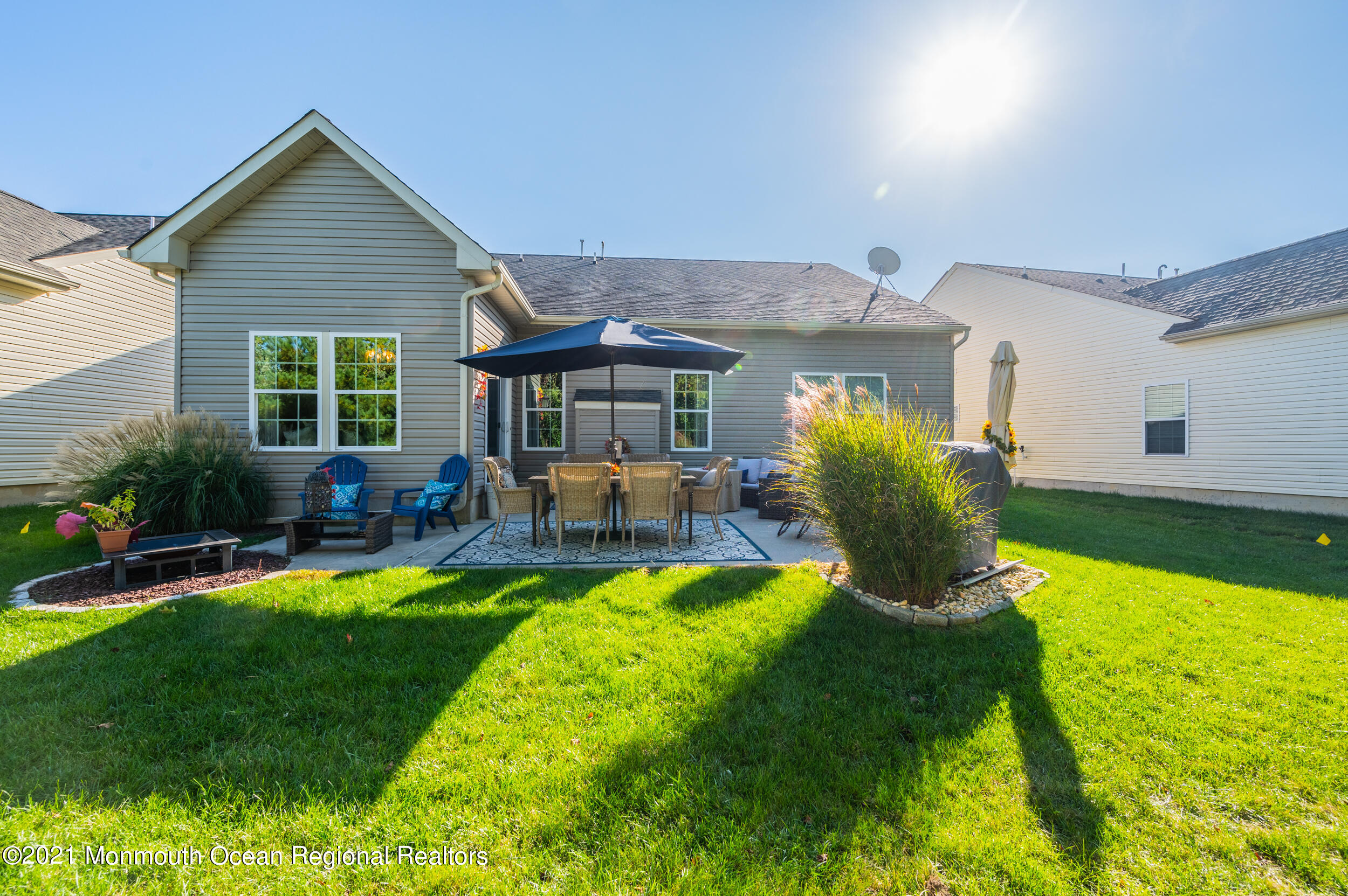 18 La Quinta Lane
