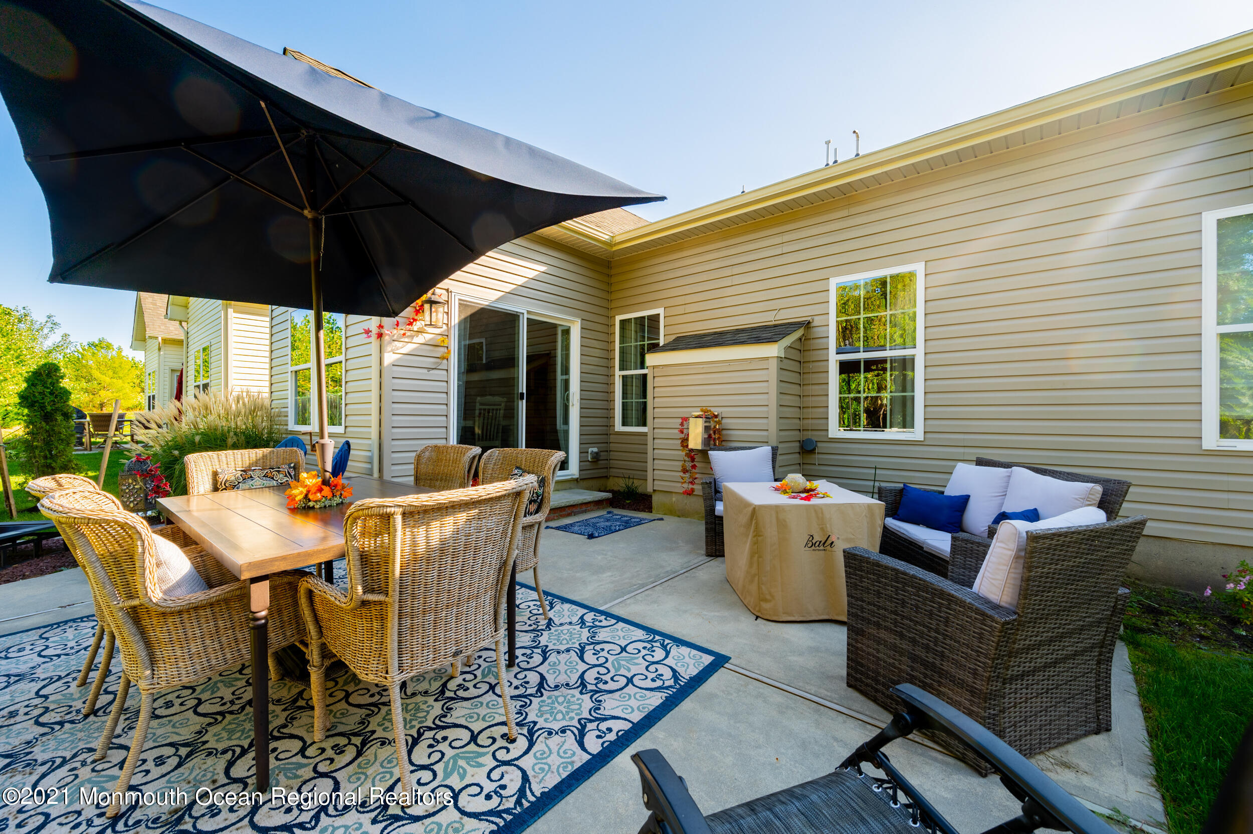 18 La Quinta Lane