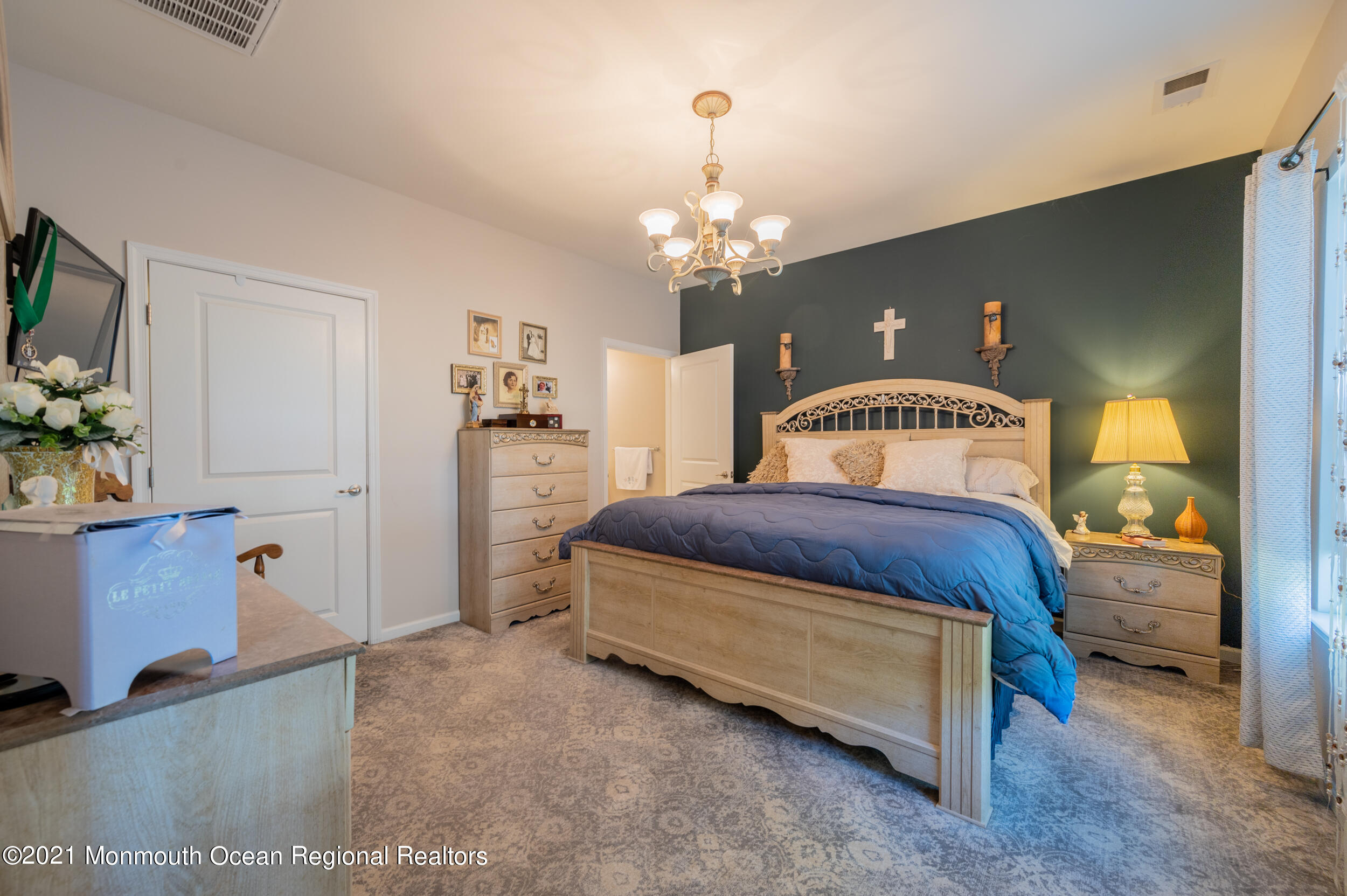 18 La Quinta Lane
