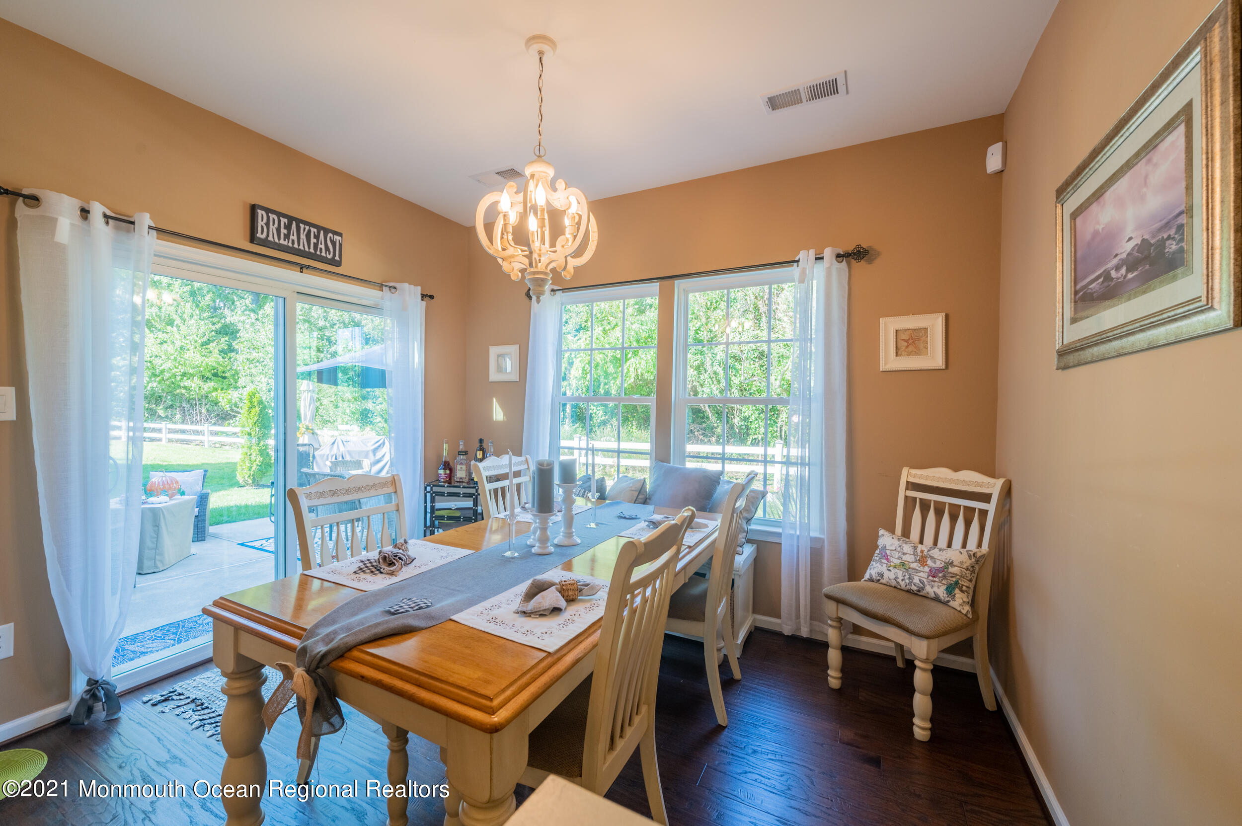 18 La Quinta Lane