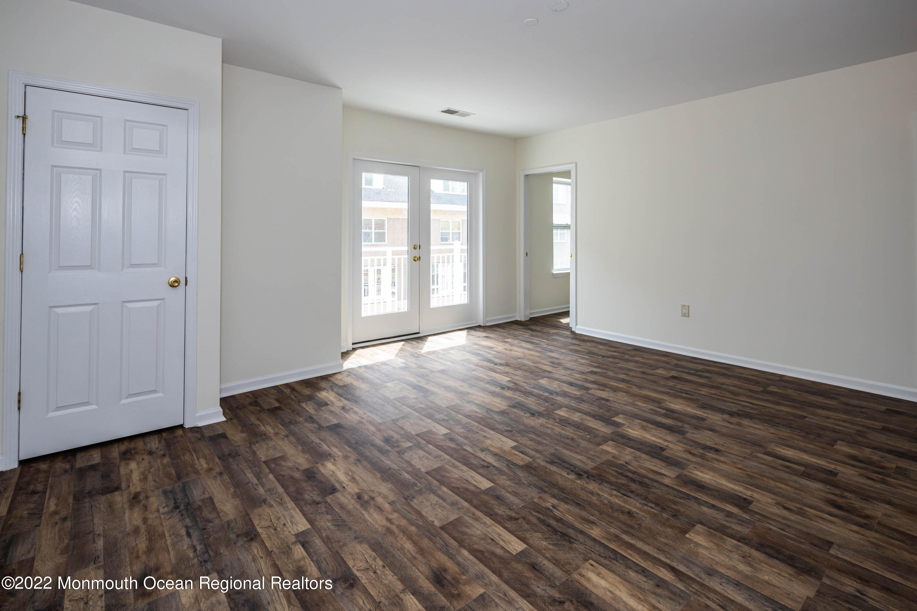 368 Rector Street Unit: 414