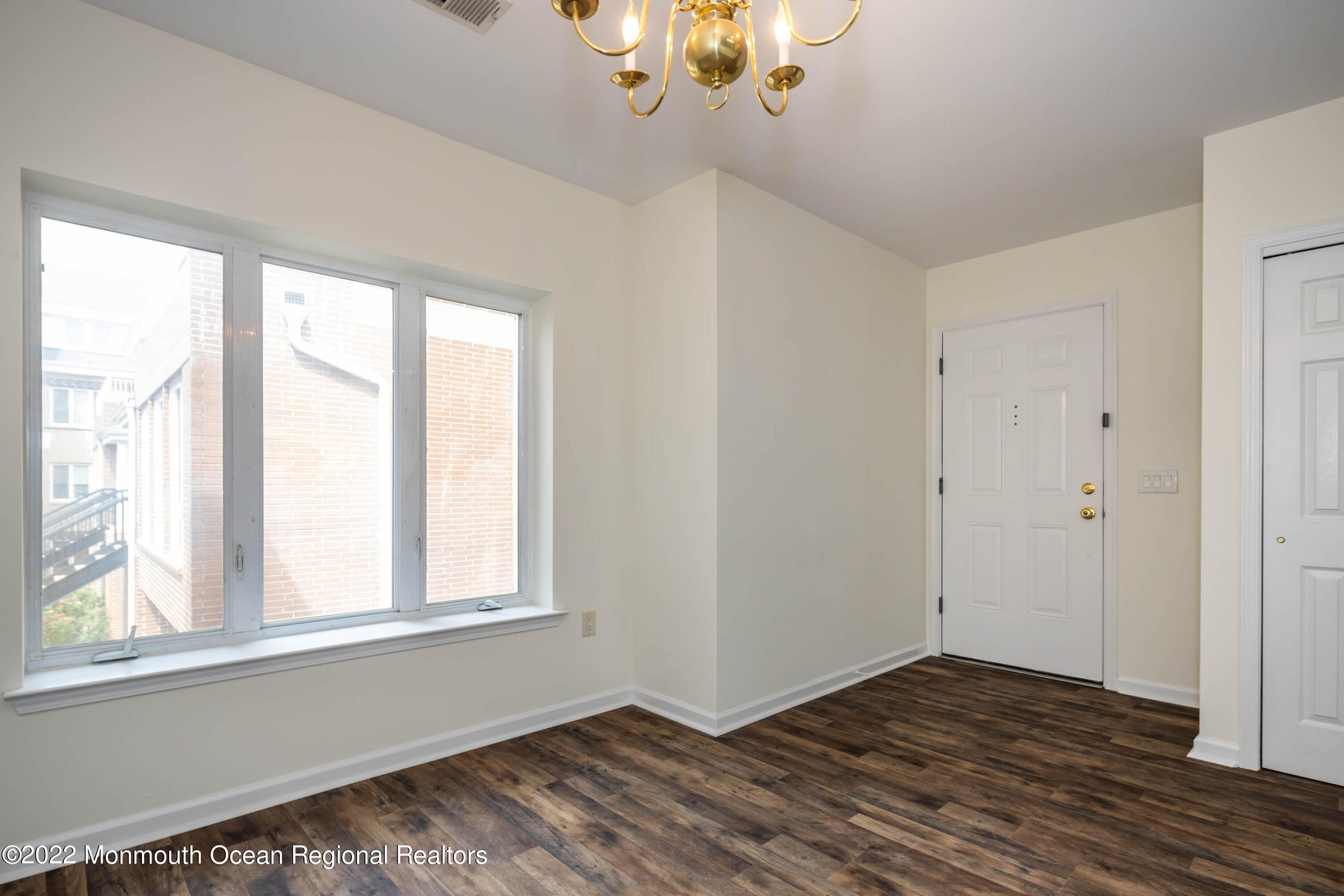 368 Rector Street Unit: 414