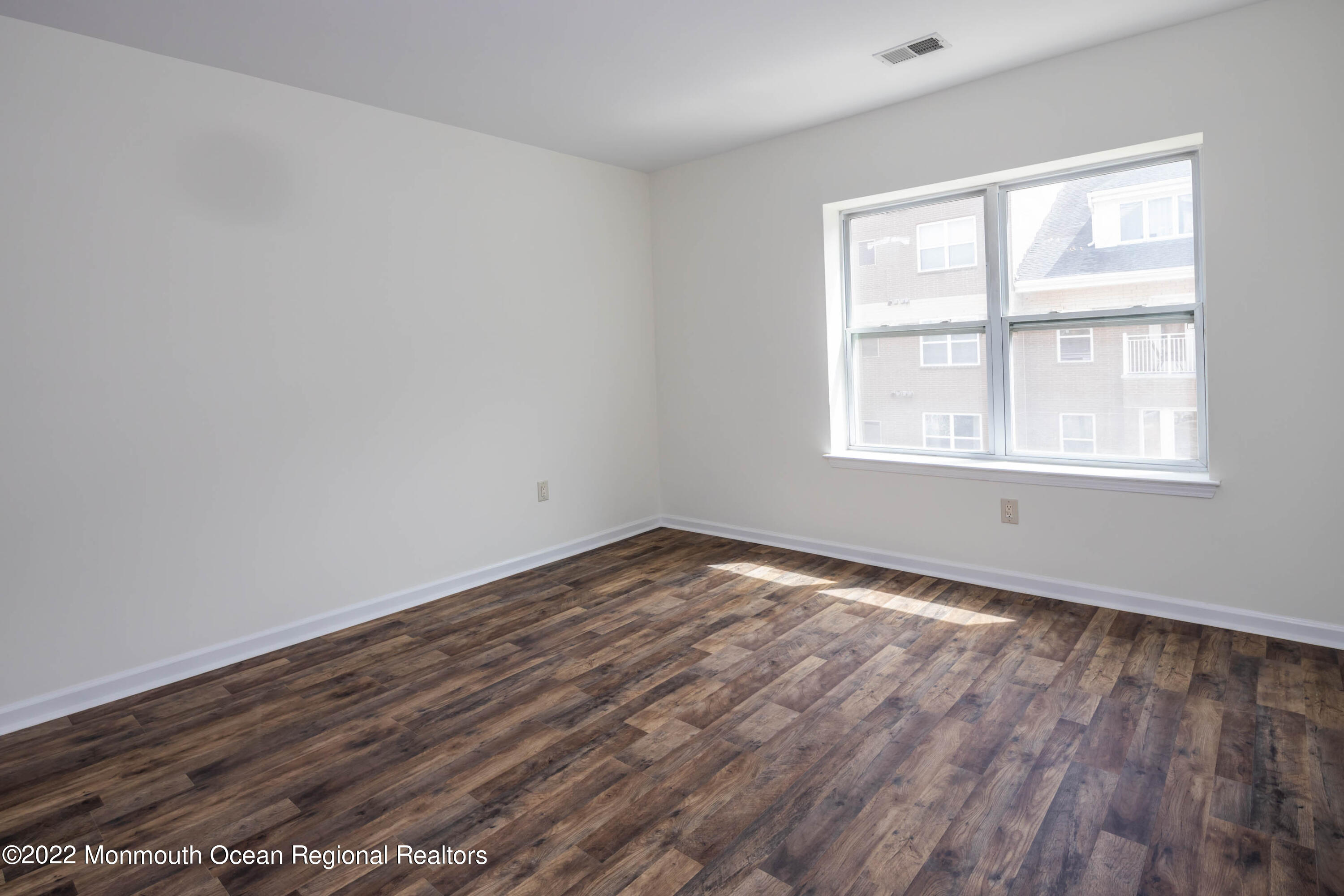 368 Rector Street Unit: 414