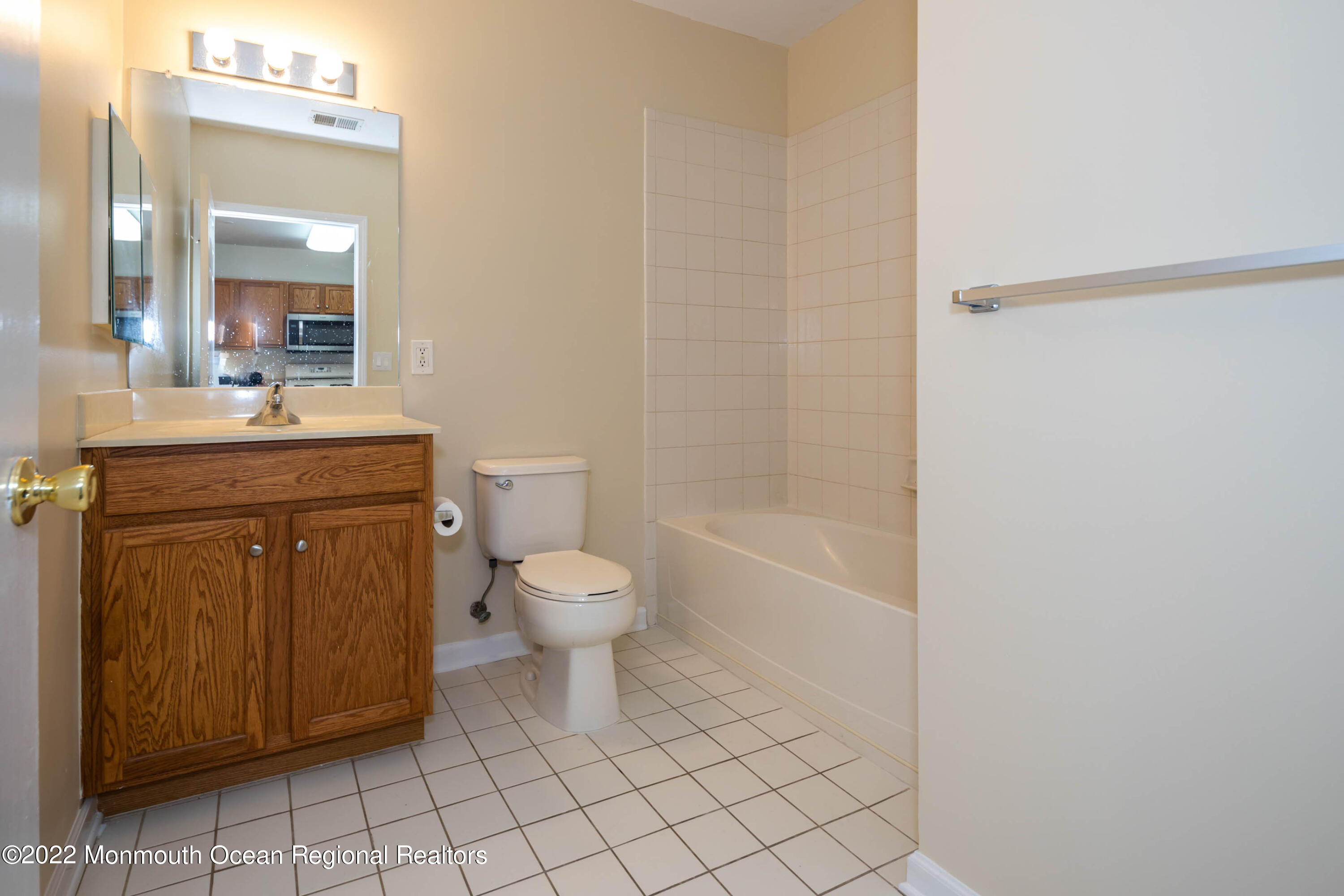 368 Rector Street Unit: 414