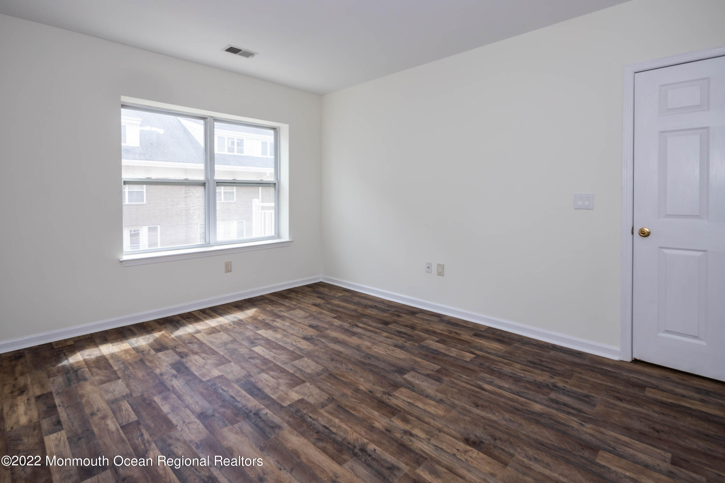 368 Rector Street Unit: 414