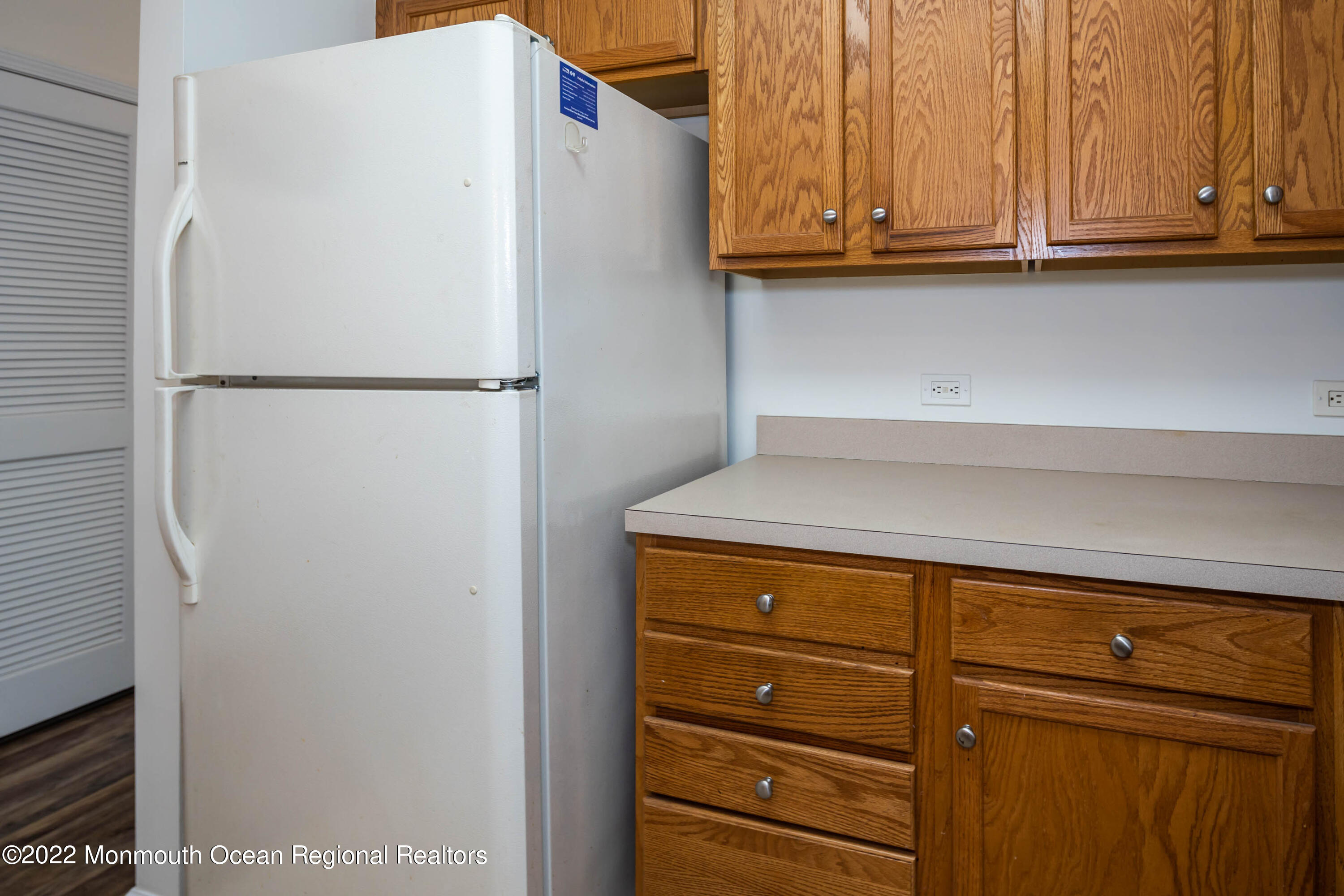 368 Rector Street Unit: 414