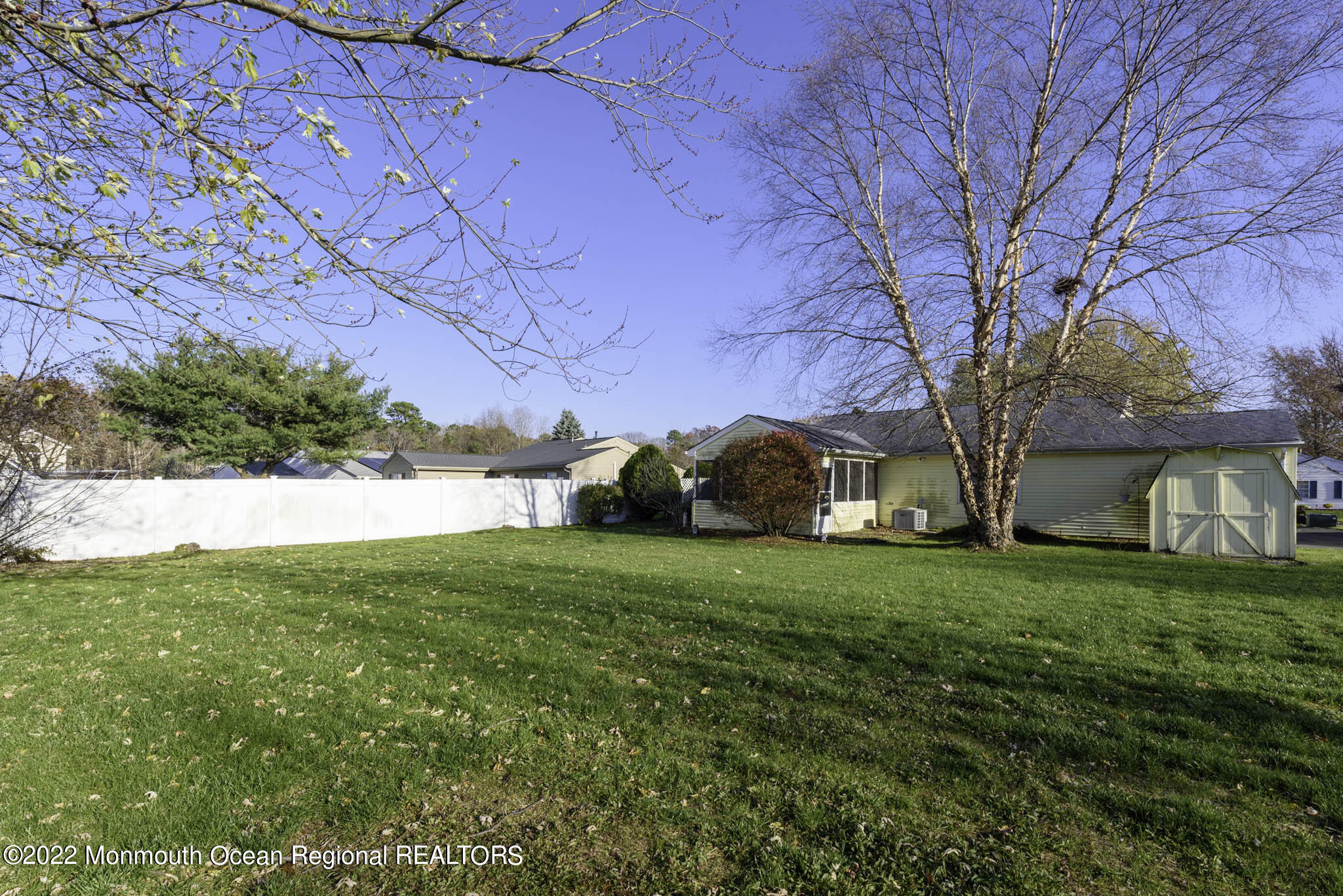 49 Williamsburg Drive
