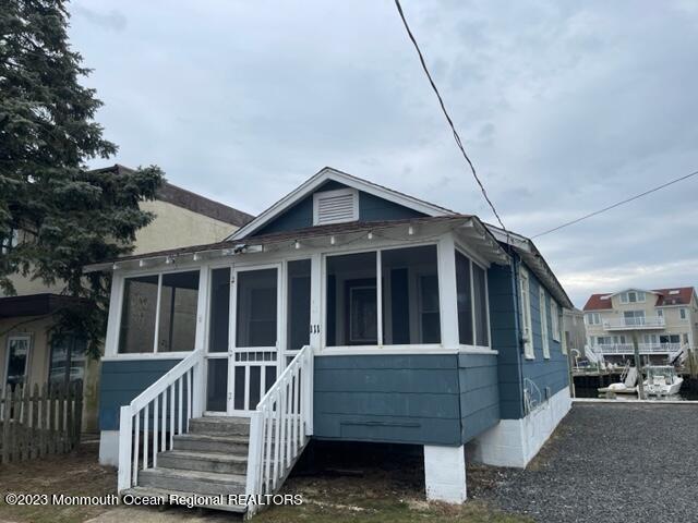 111 Randall Avenue
