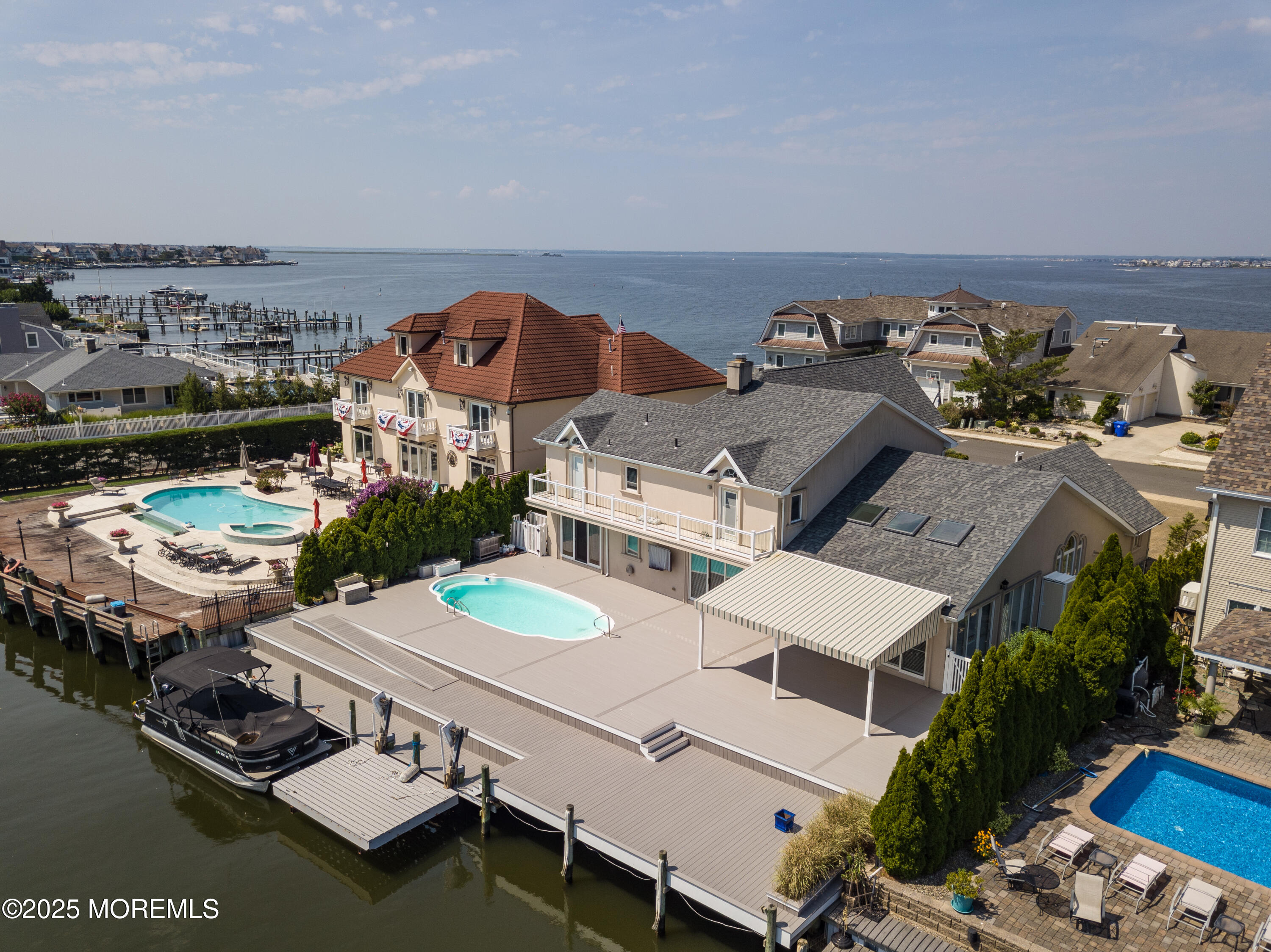 218 Pointe Drive