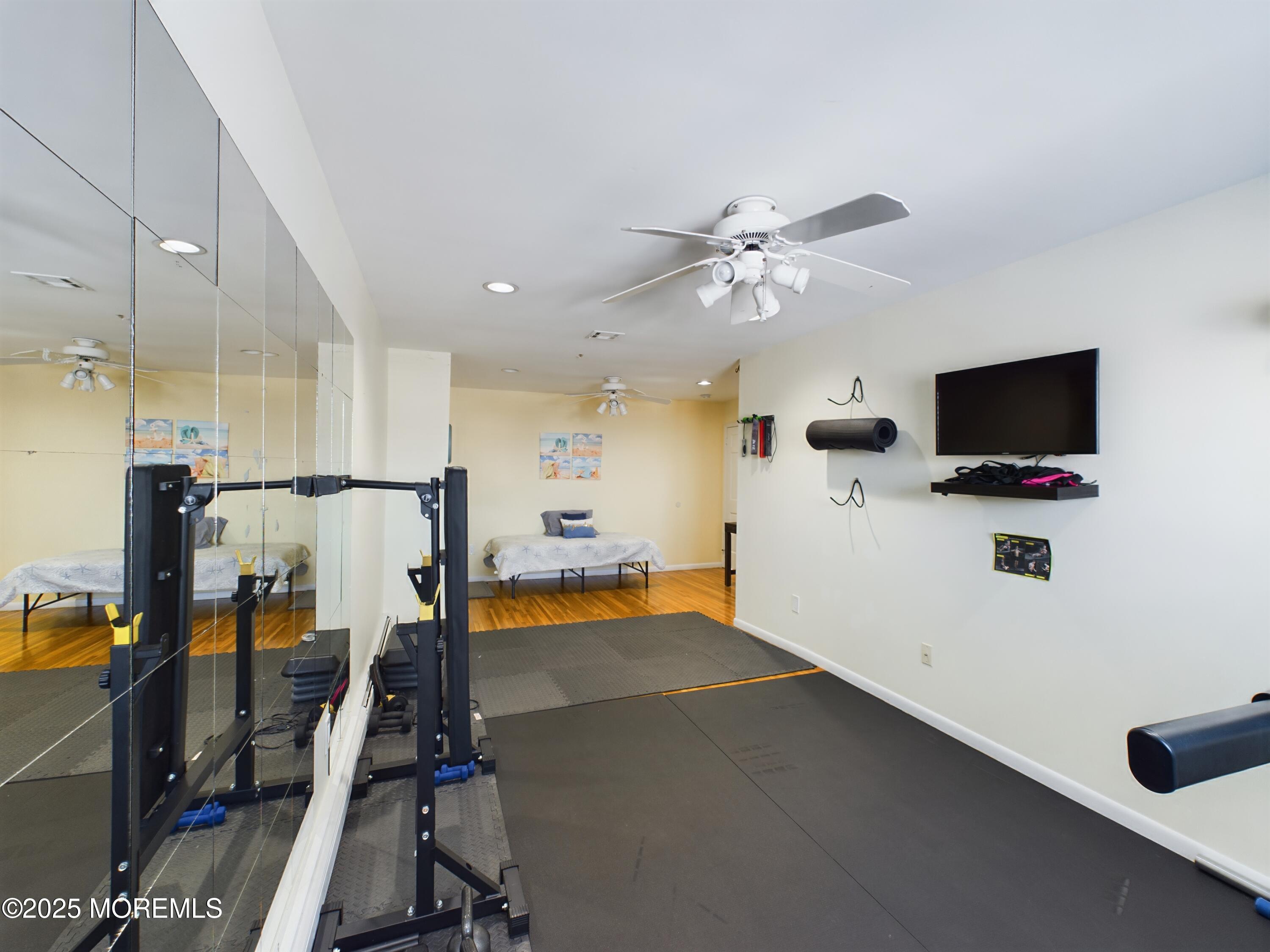 218 Pointe Drive