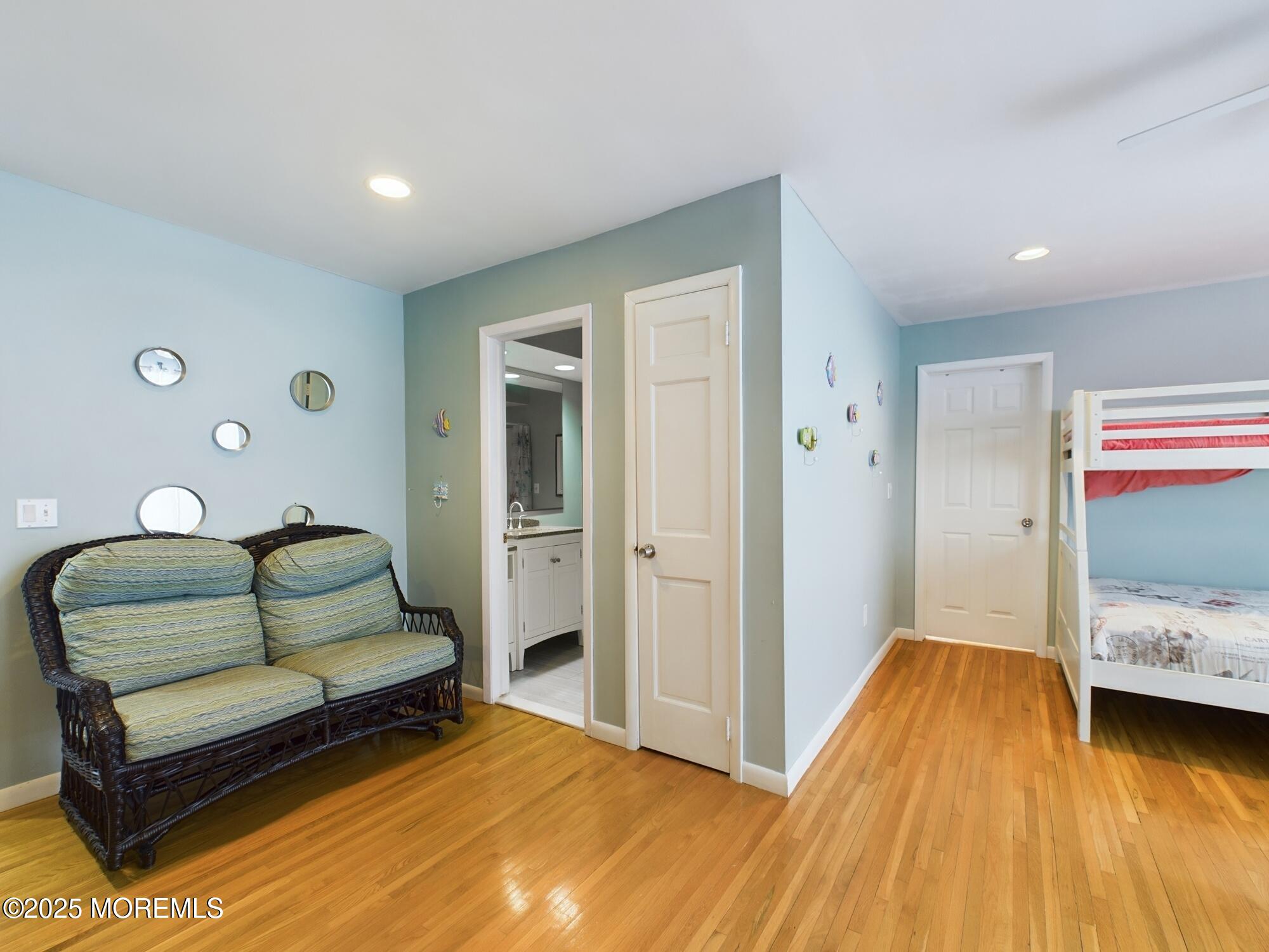 218 Pointe Drive