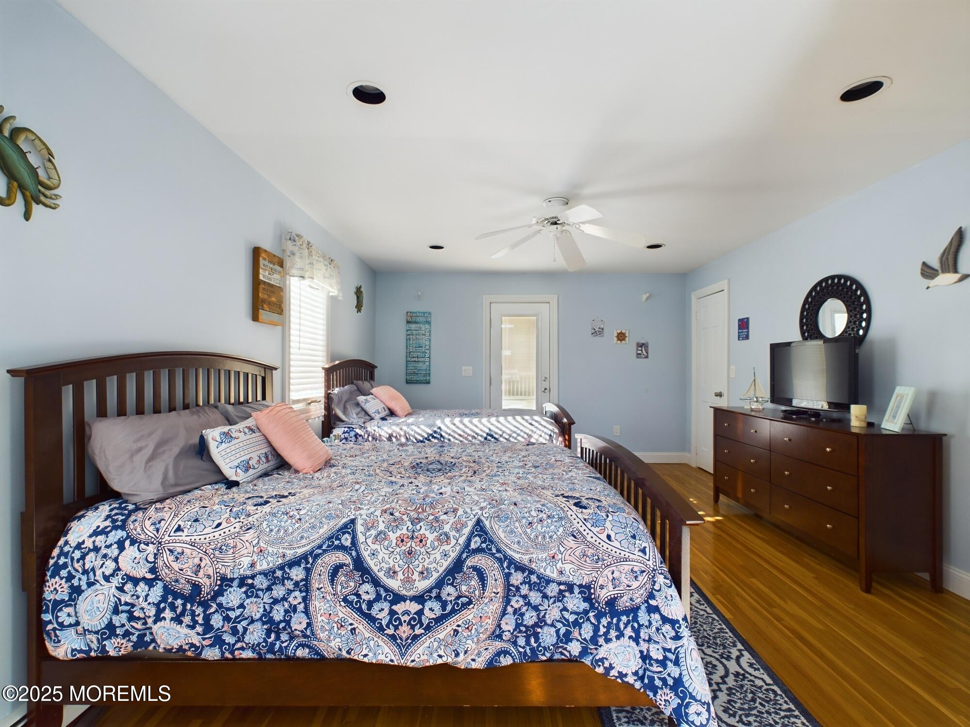 218 Pointe Drive