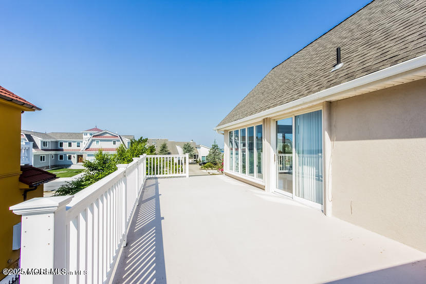 218 Pointe Drive