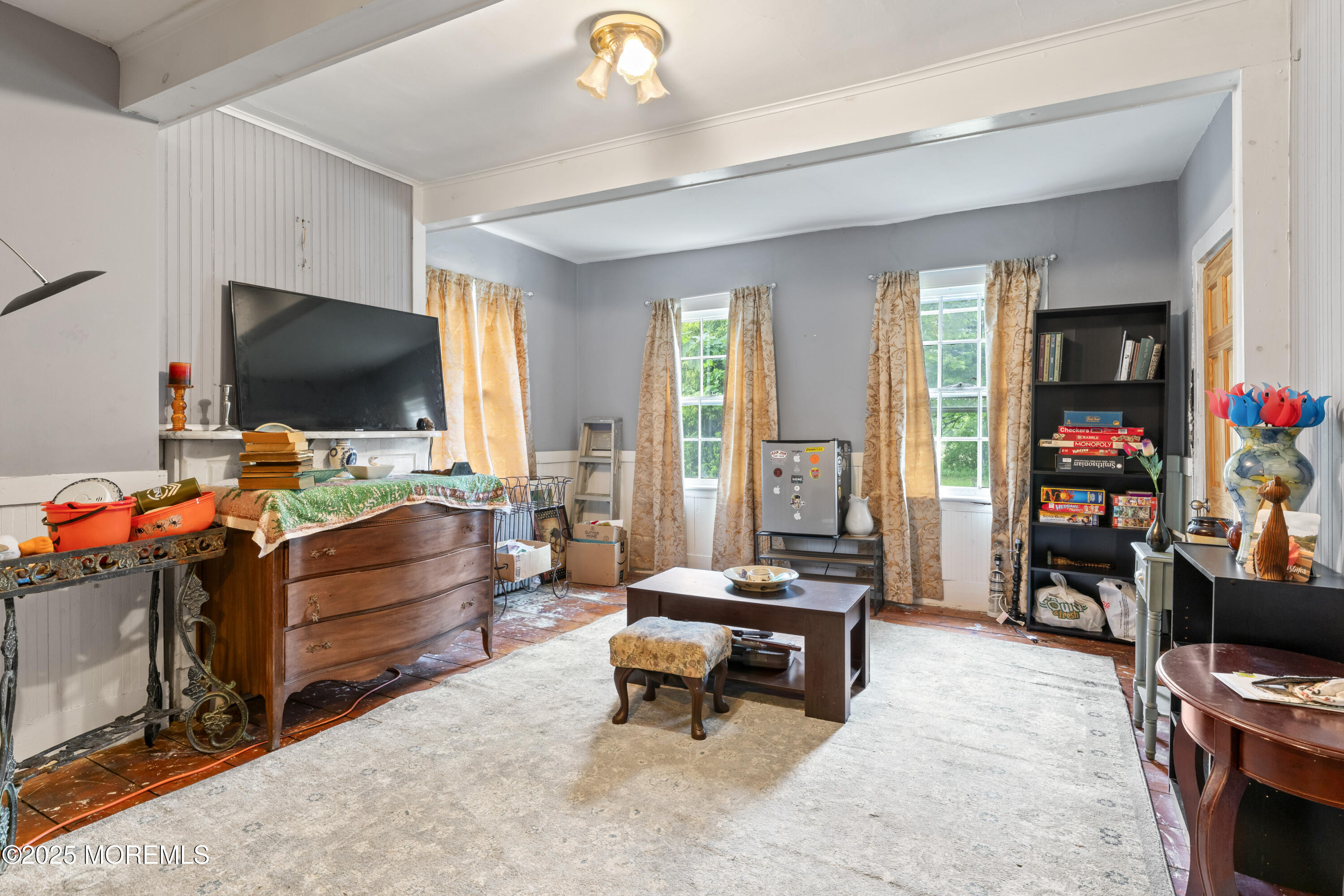 14 S Holmdel Road
