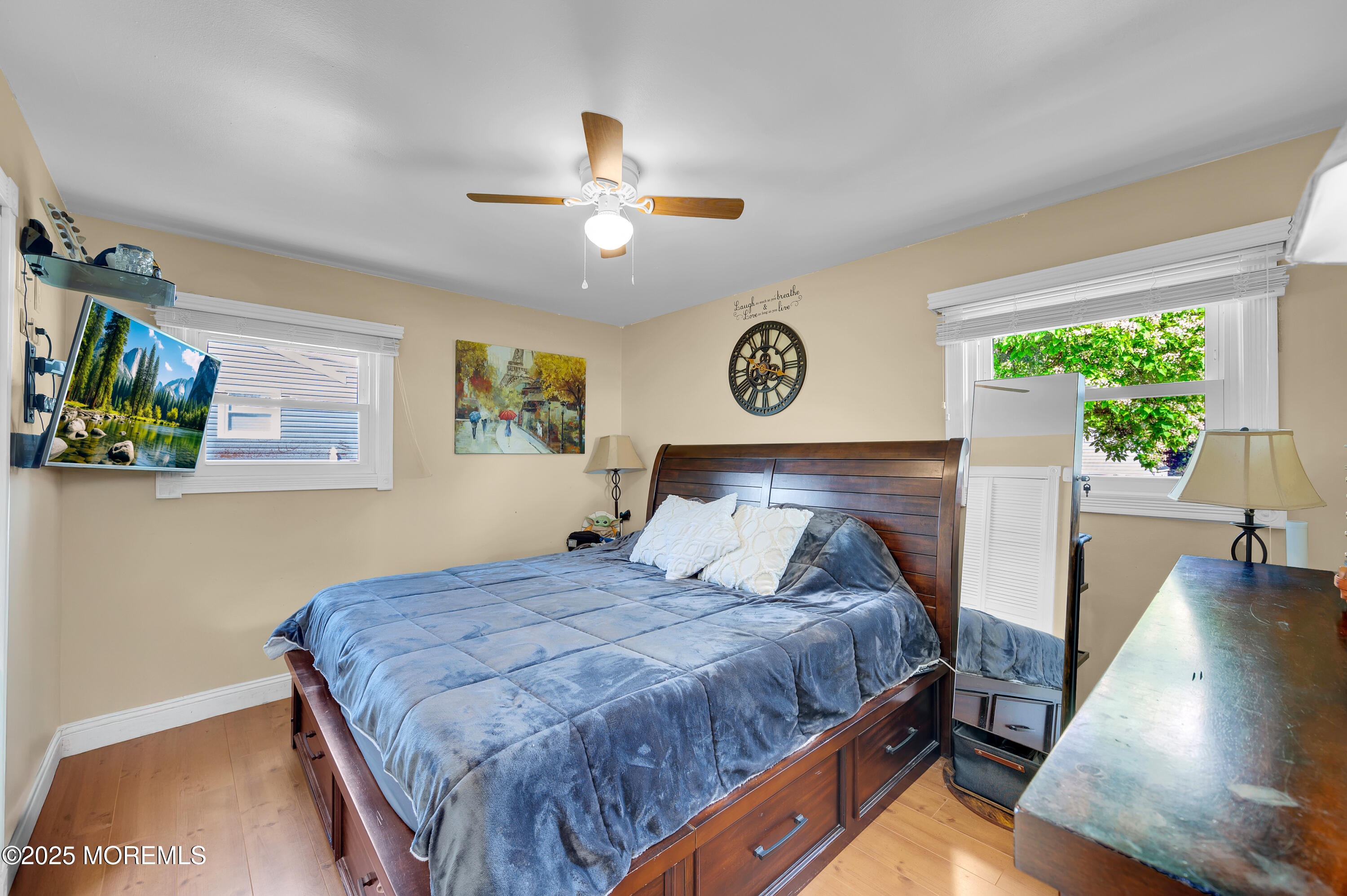 5 Robert Avenue