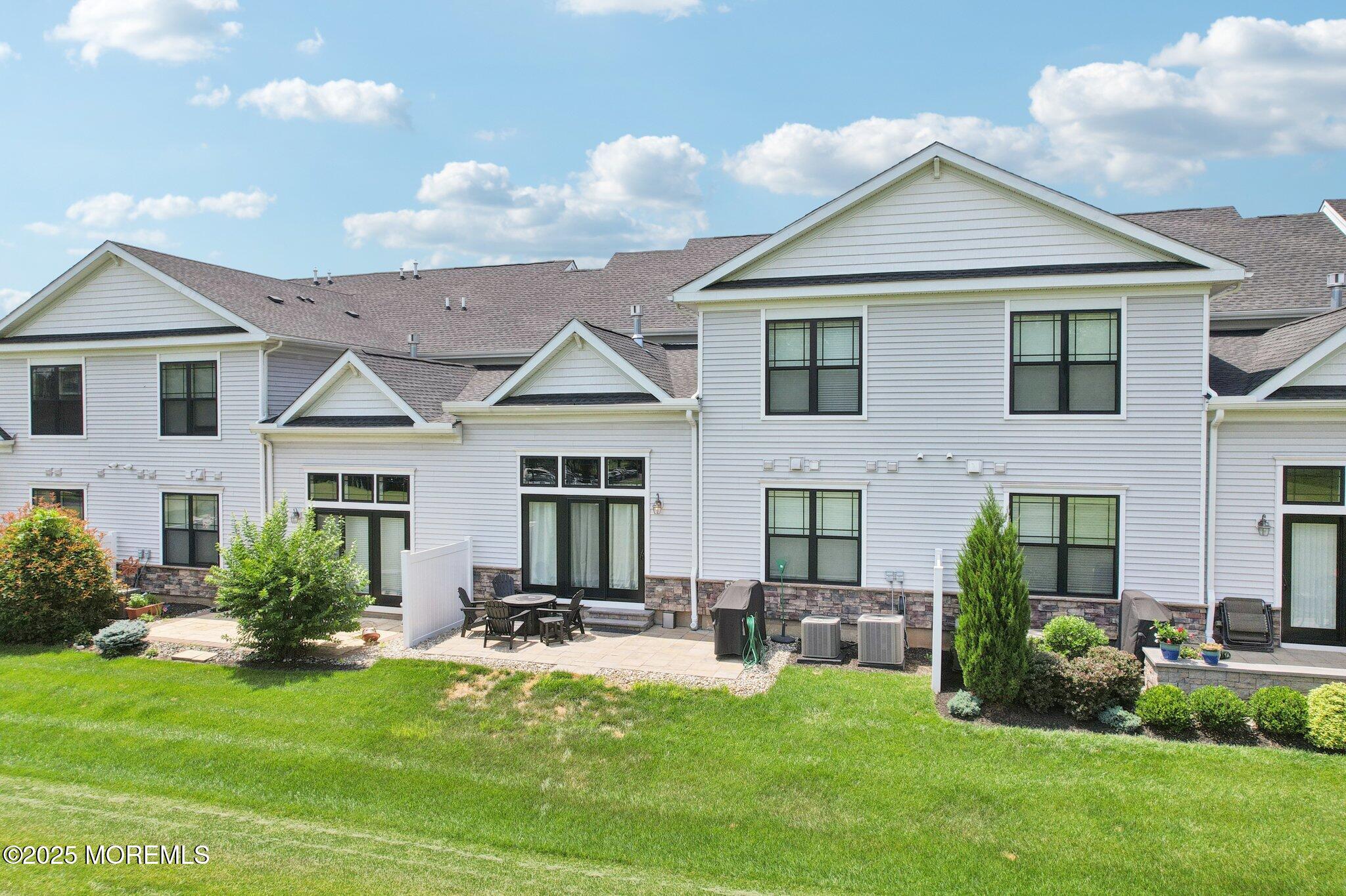 42 Dogleg Lane