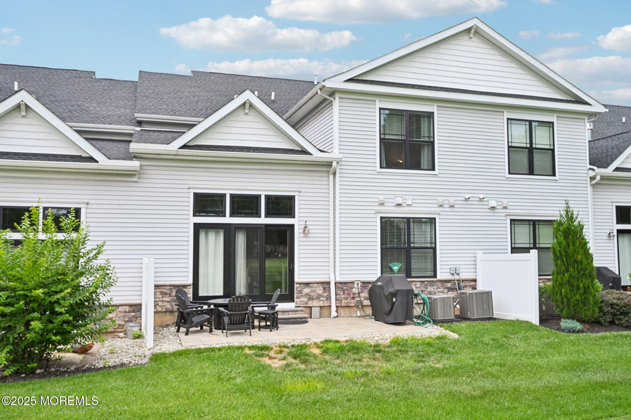 42 Dogleg Lane