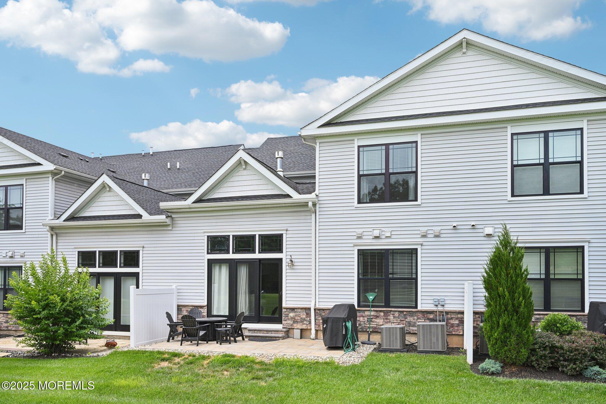 42 Dogleg Lane