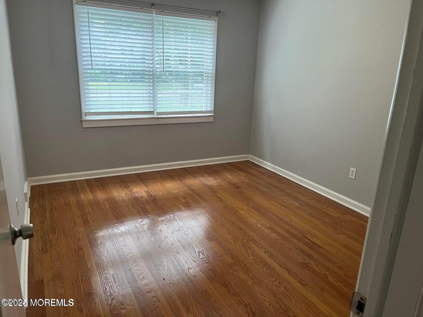 22 Robin Road