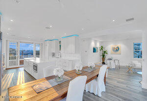 985 Ocean Avenue