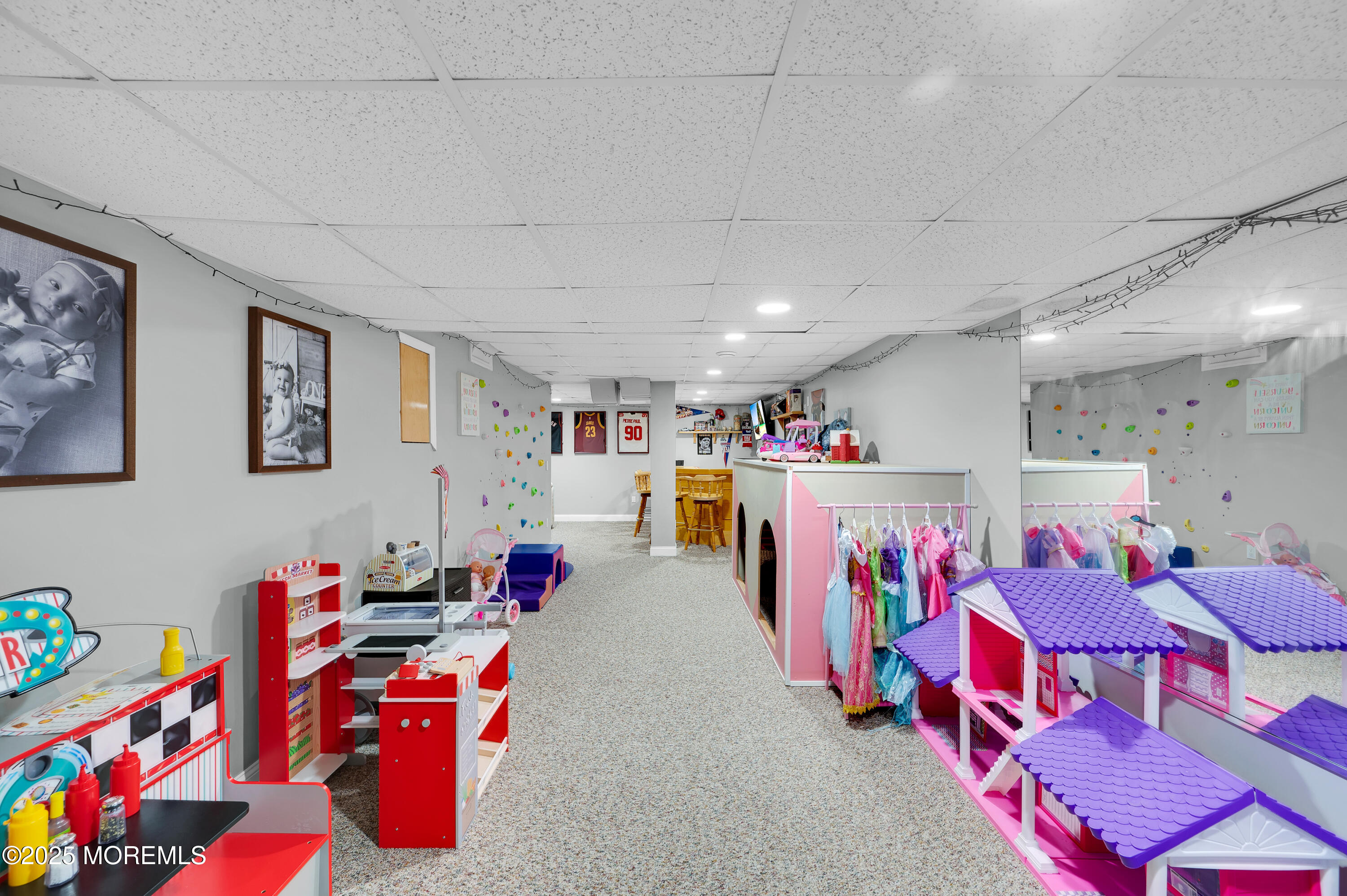 4 Diamond Lane